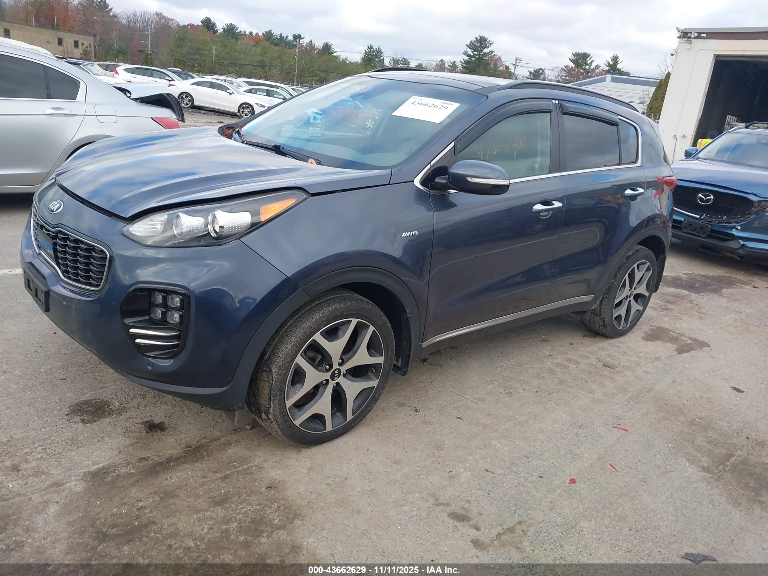 KIA SPORTAGE image 2
