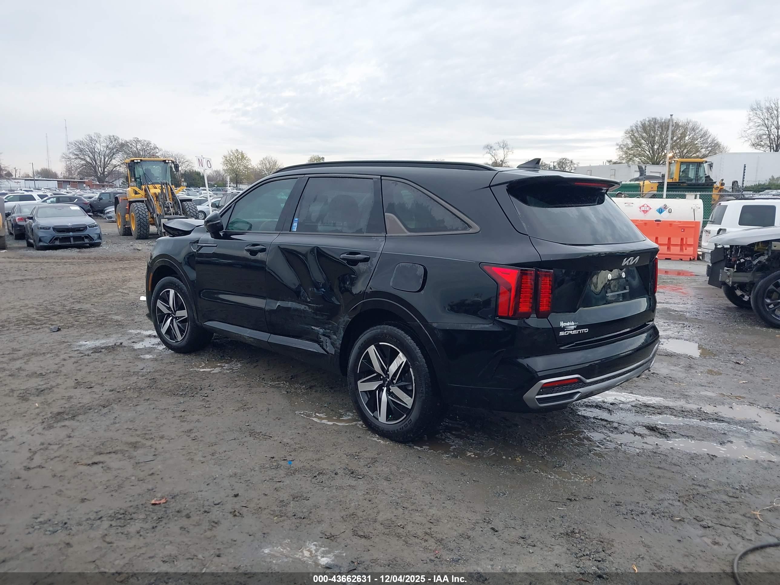 KIA SORENTO image 3