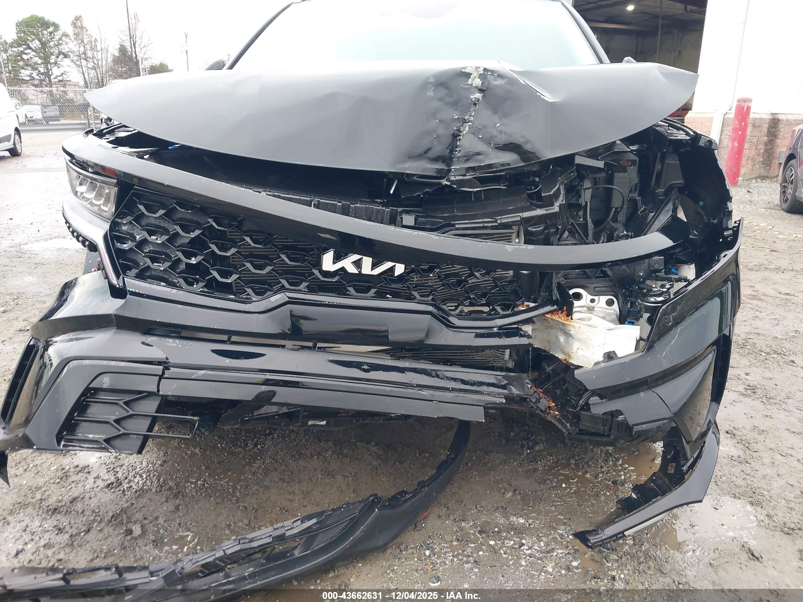 KIA SORENTO image 6