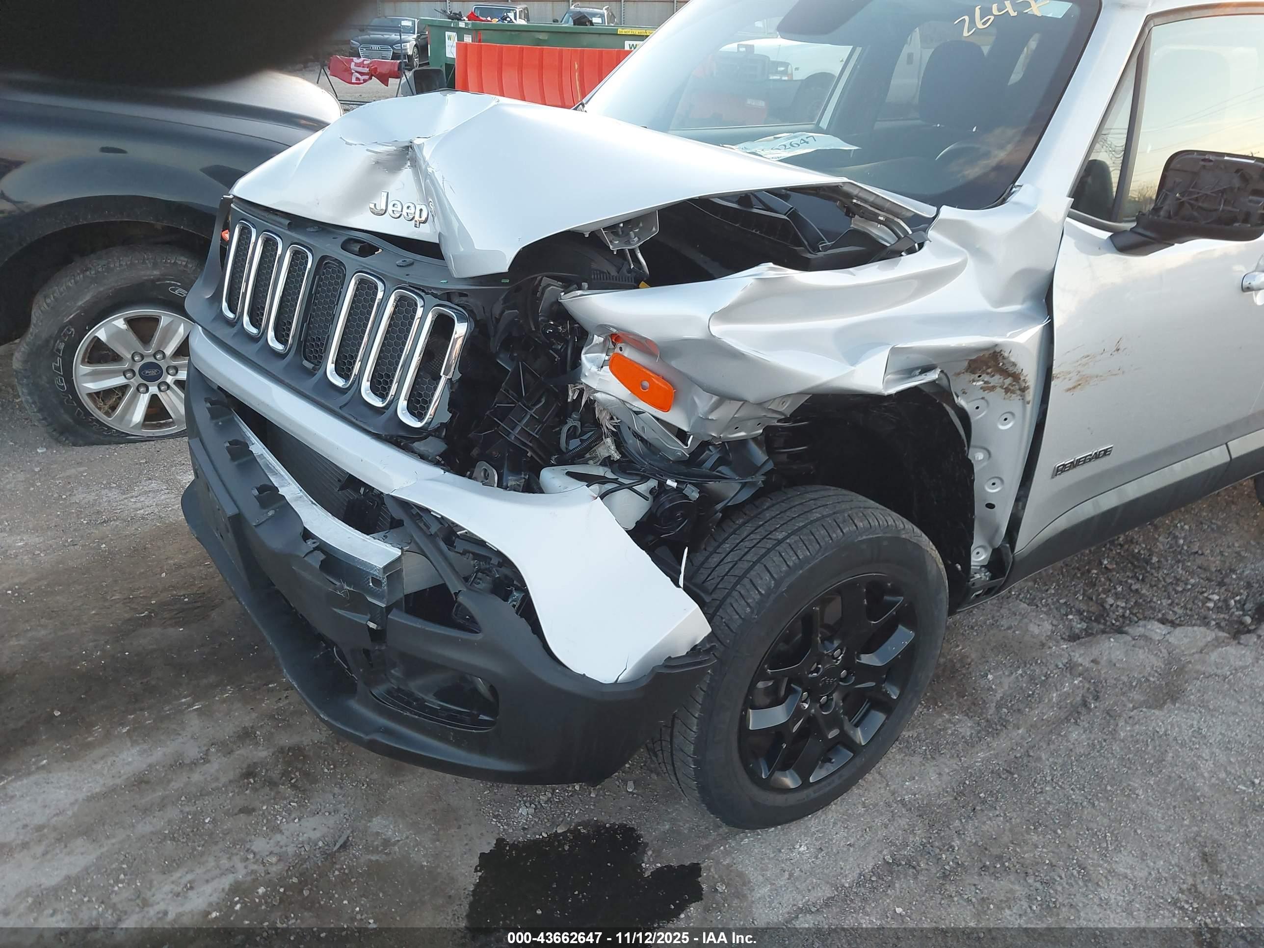 JEEP RENEGADE image 6