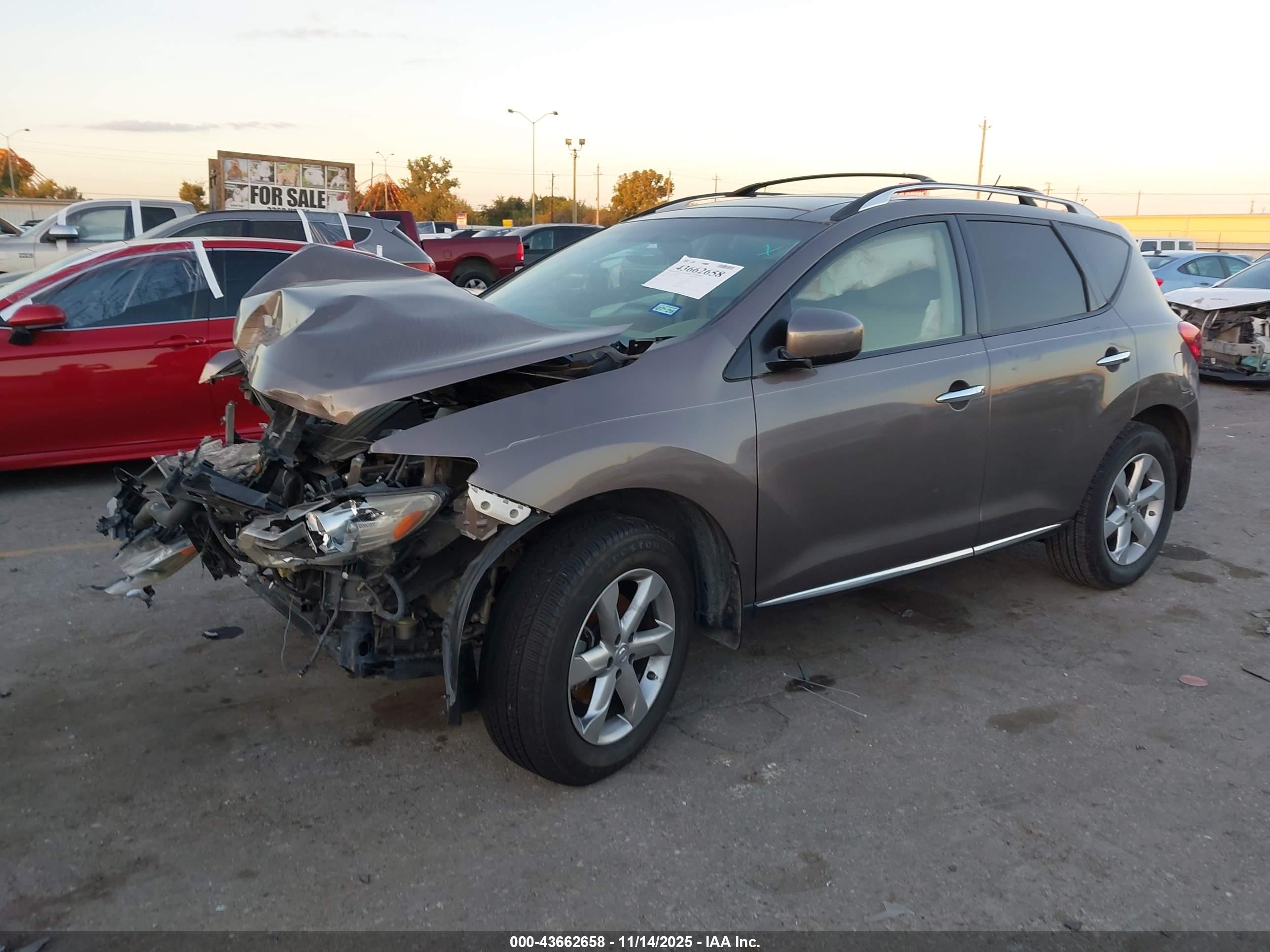 NISSAN MURANO image 2