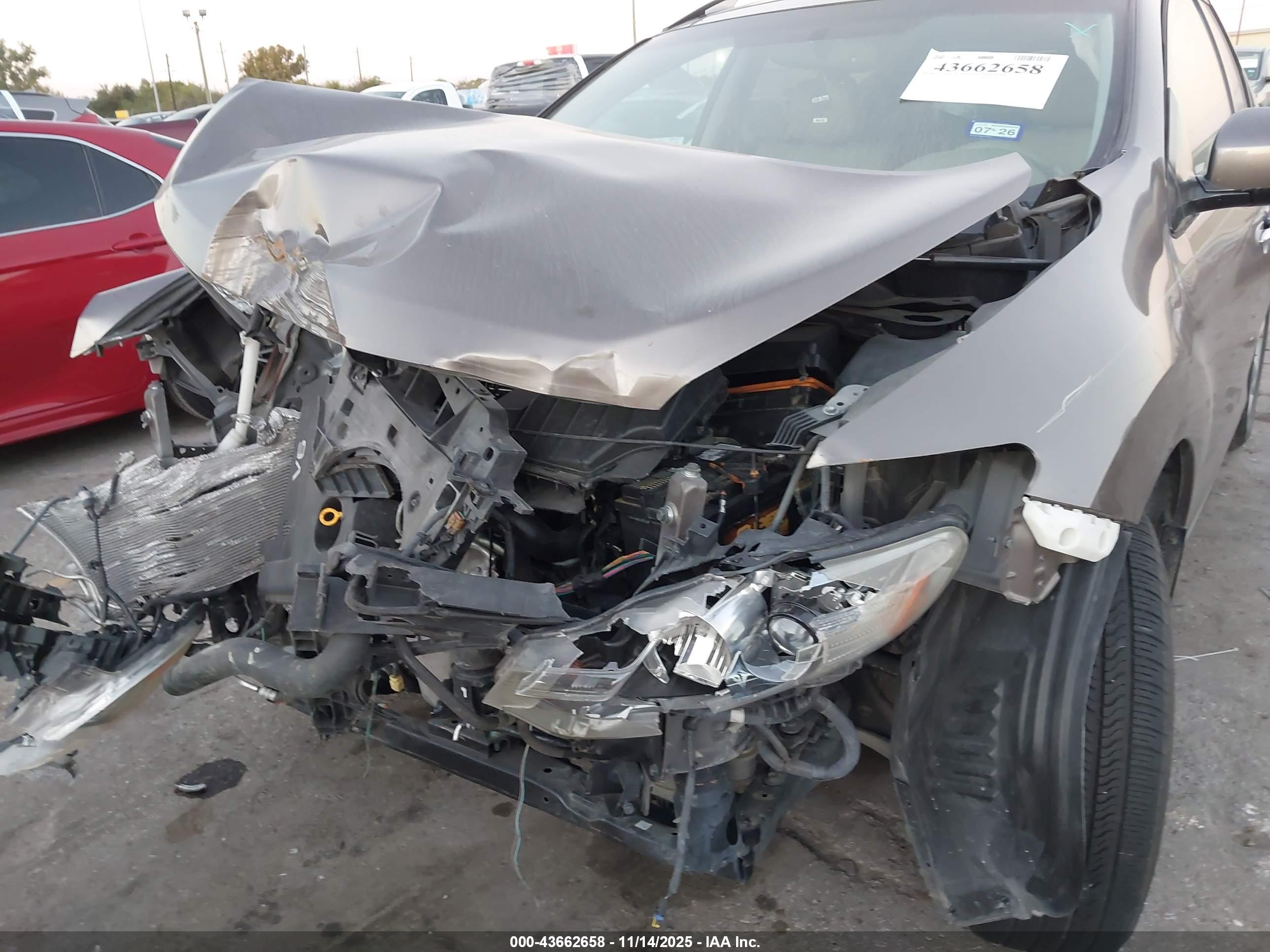 NISSAN MURANO image 6