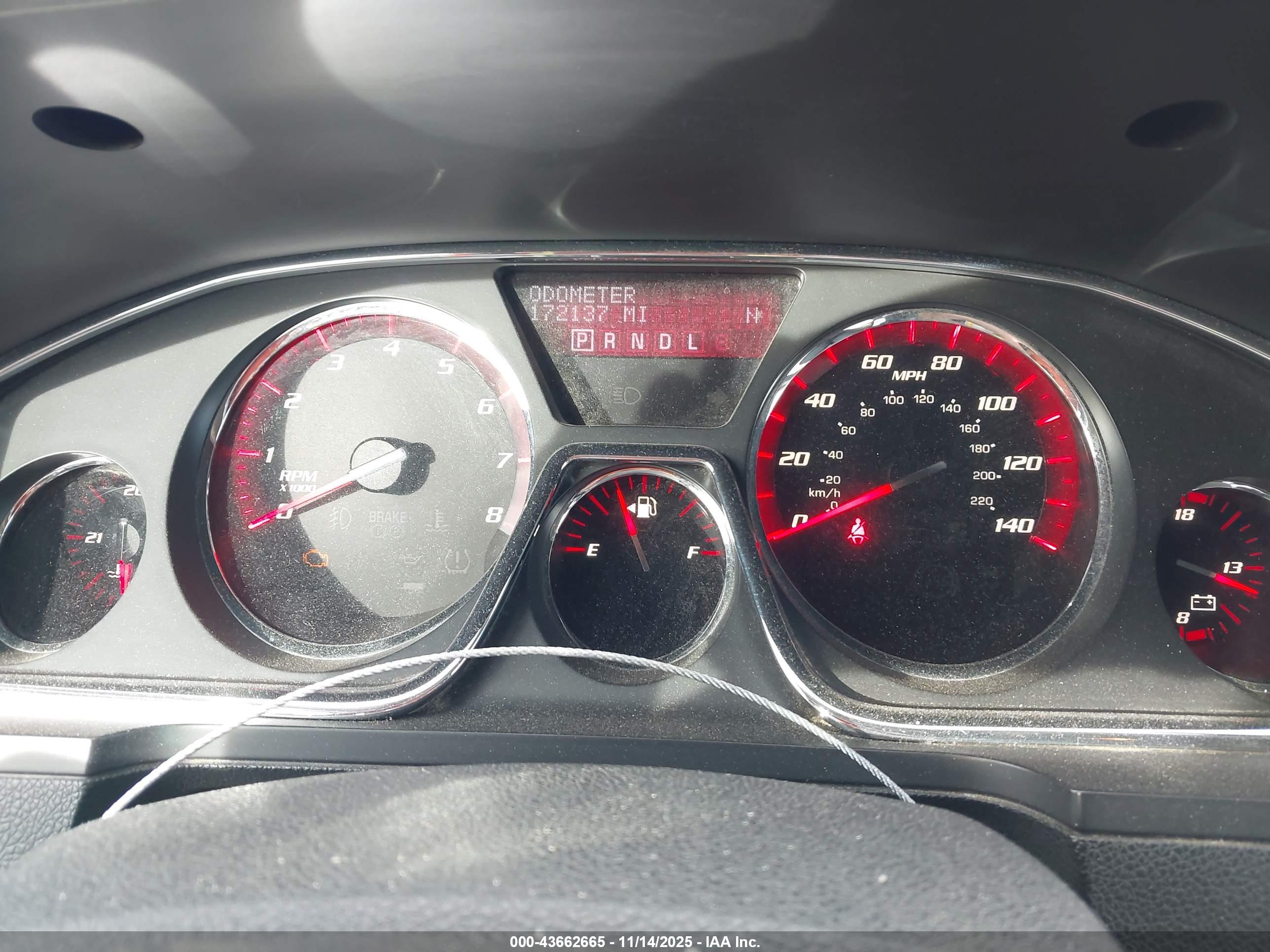 GMC ACADIA image 7