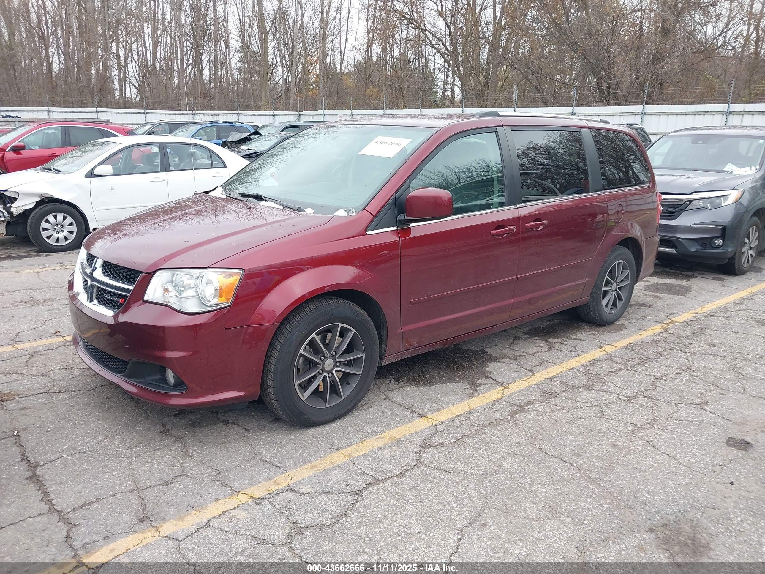 DODGE GRAND image 2