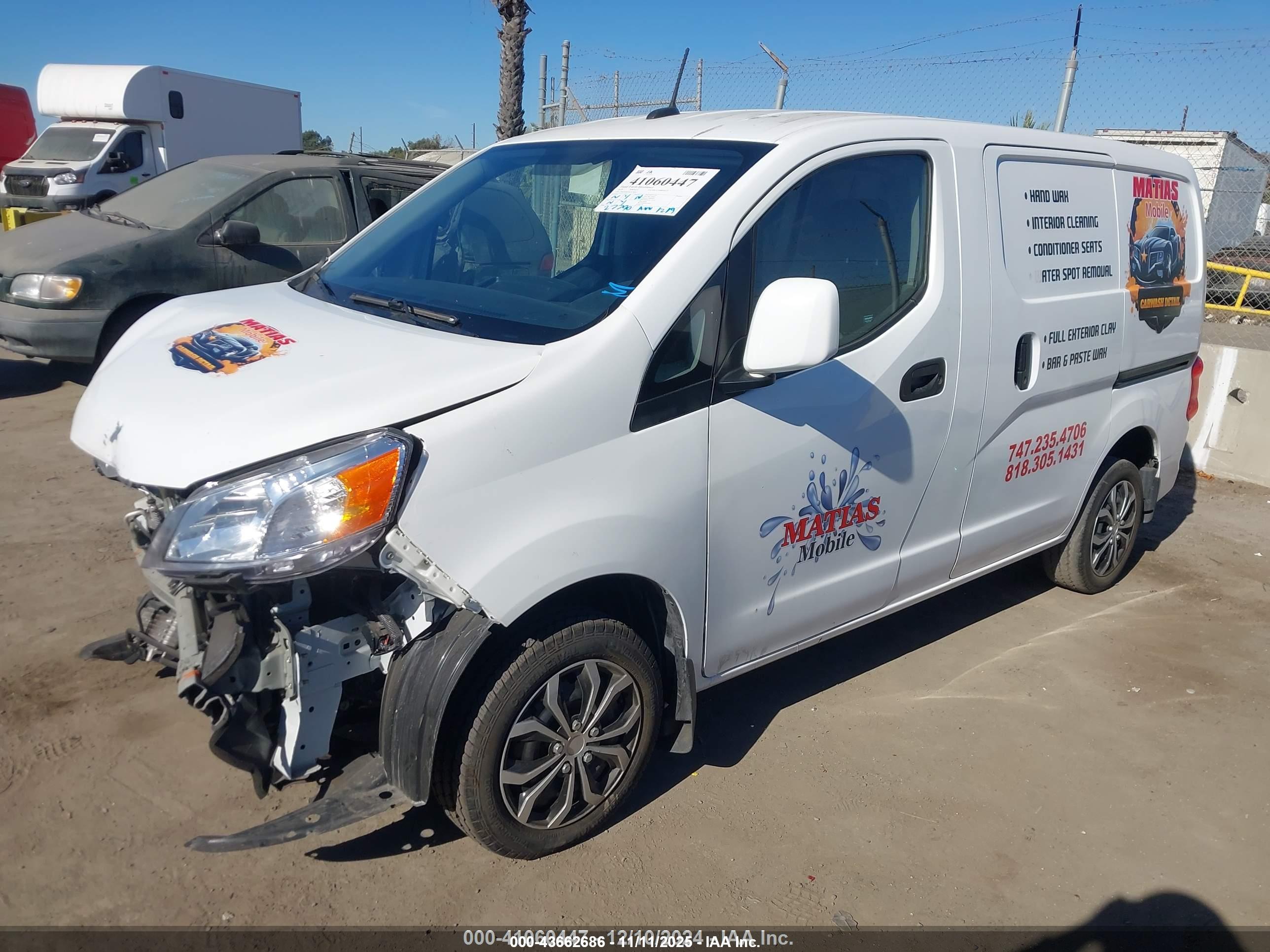 NISSAN NV200 image 2