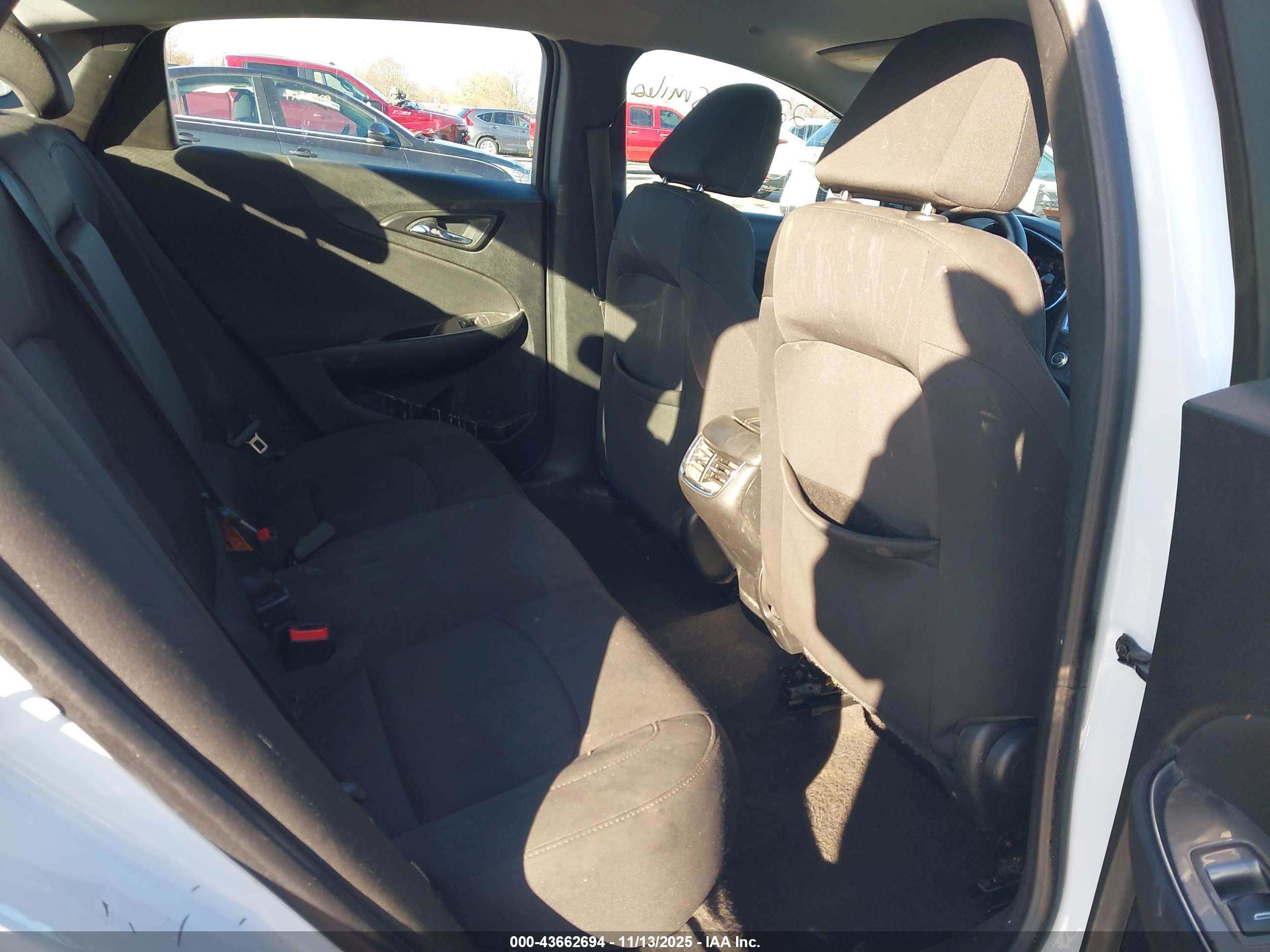 CHEVROLET MALIBU image 8