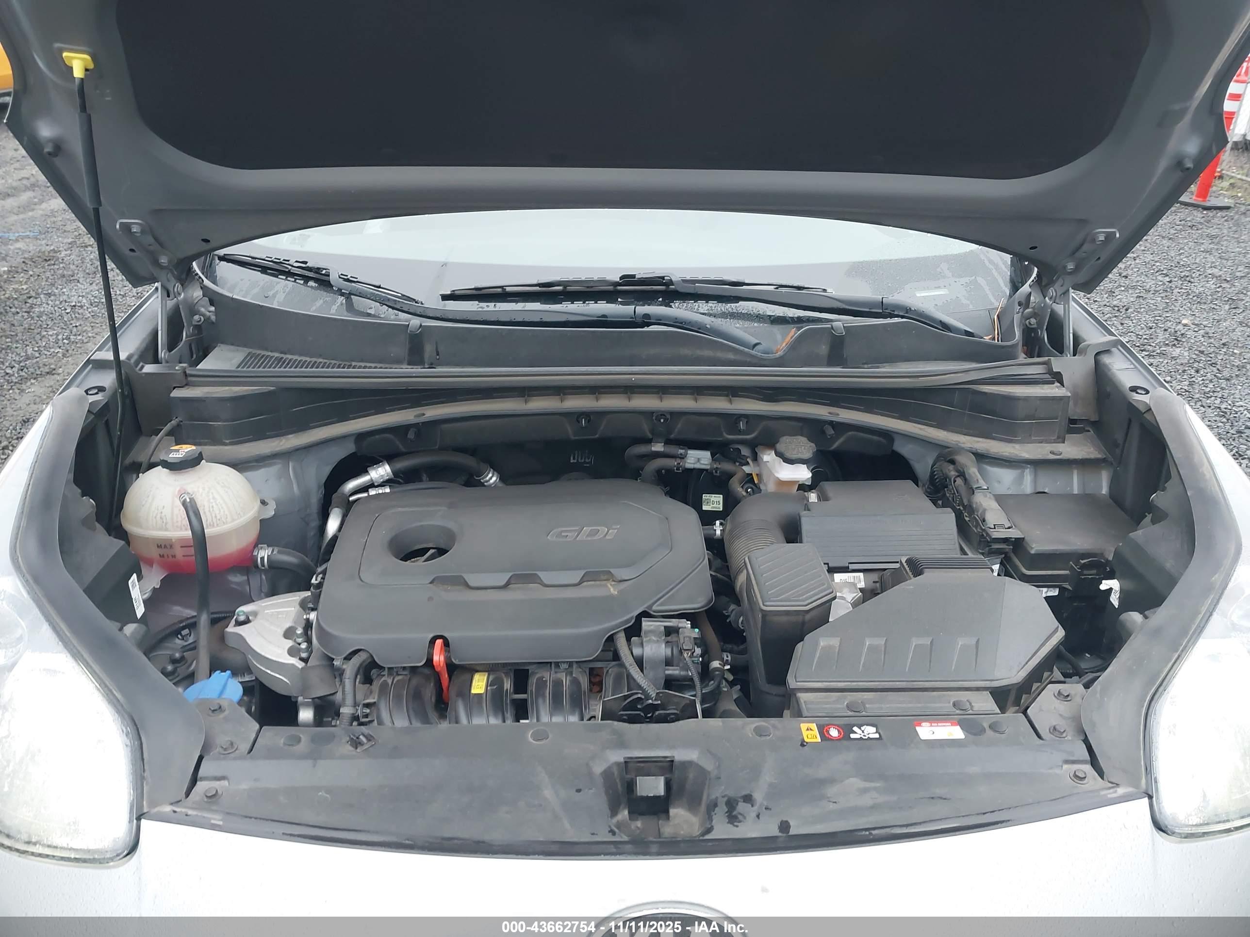 KIA SPORTAGE image 10