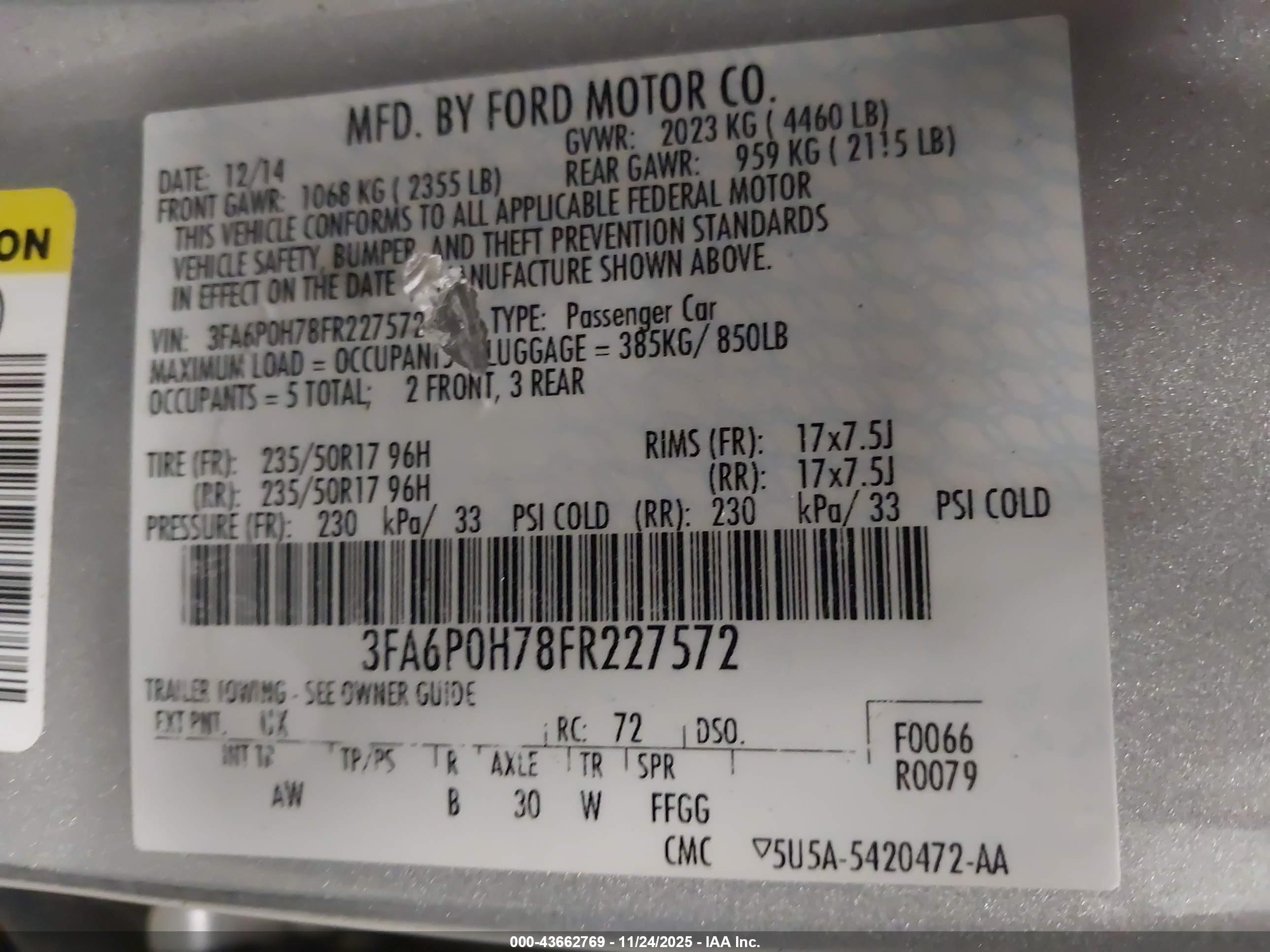 FORD FUSION image 9