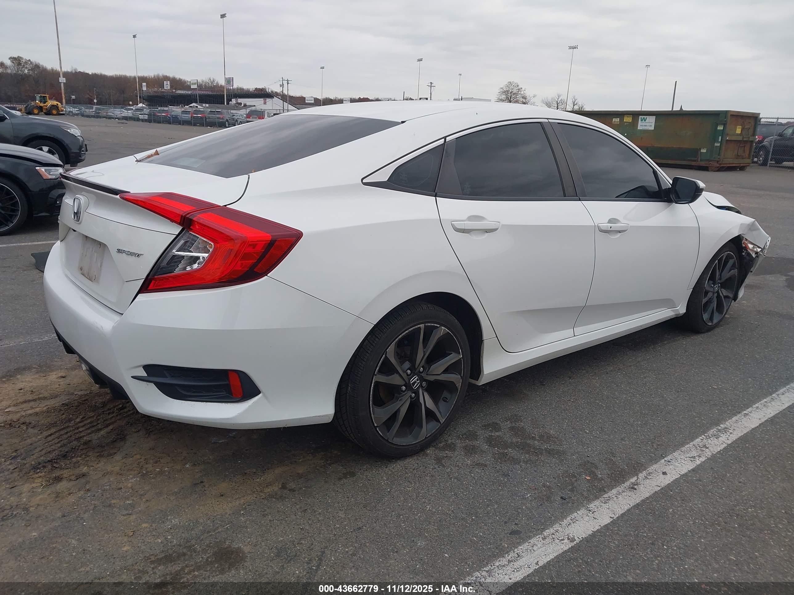 HONDA CIVIC image 4