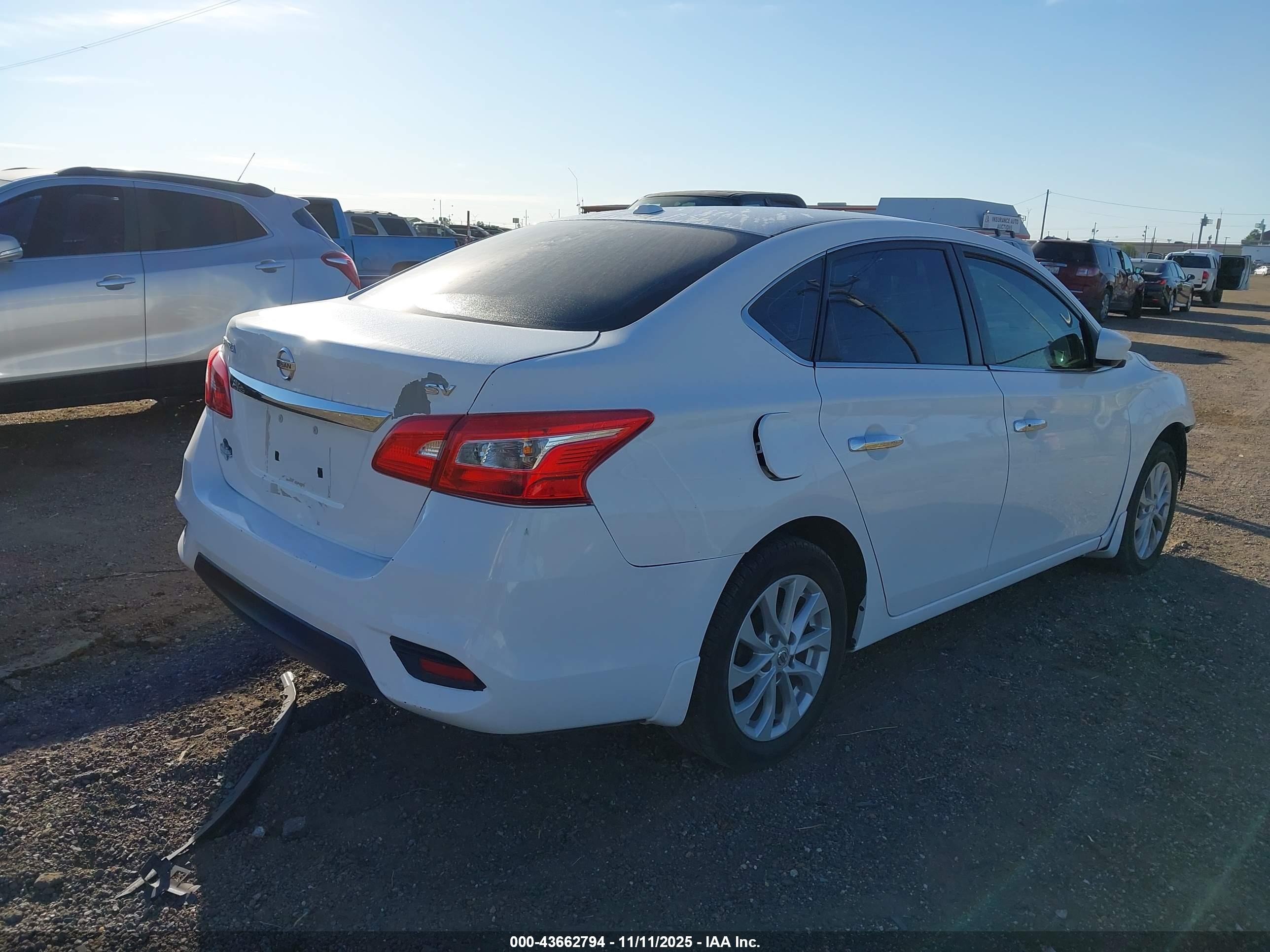 NISSAN SENTRA image 4