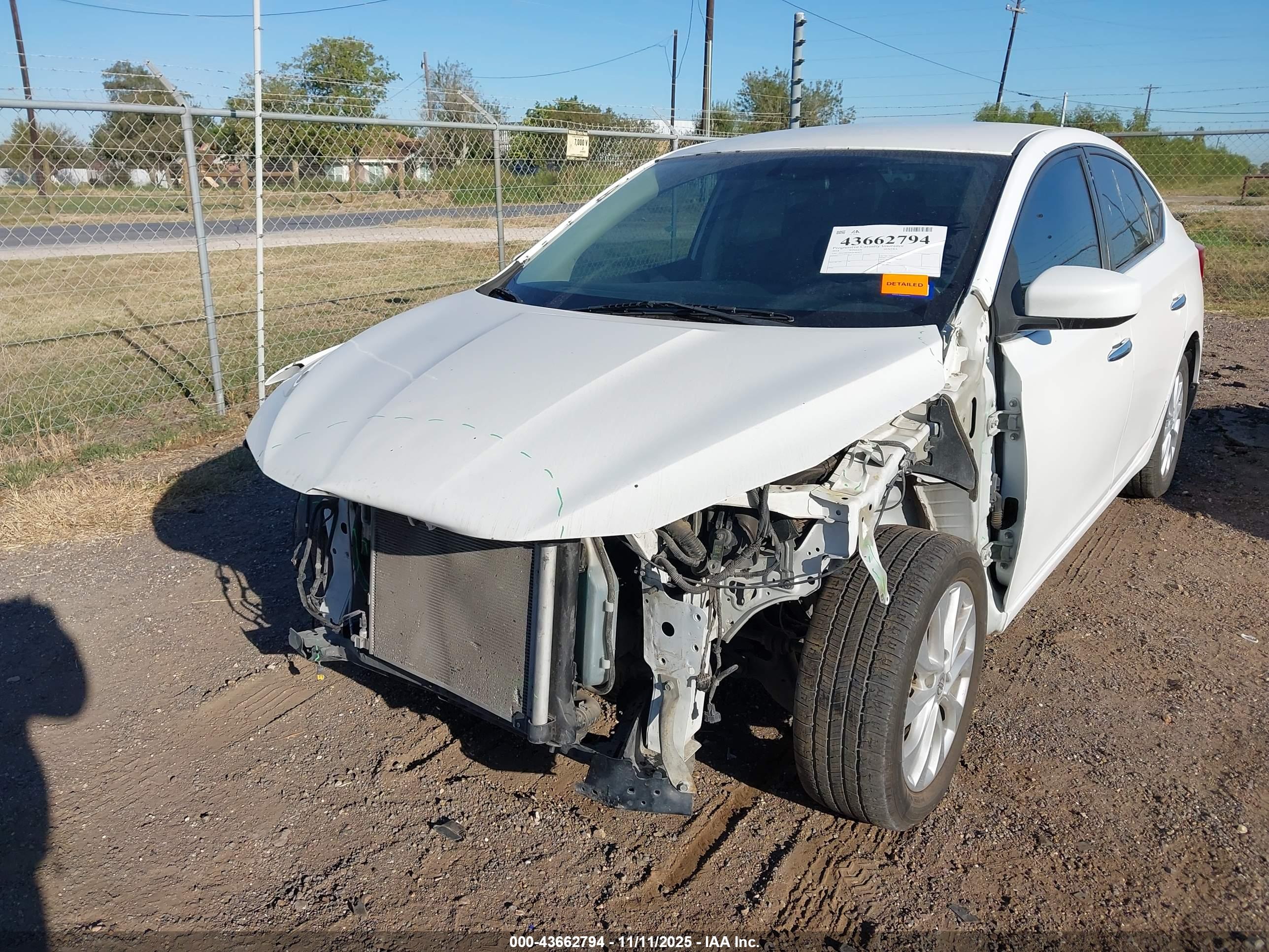 NISSAN SENTRA image 6