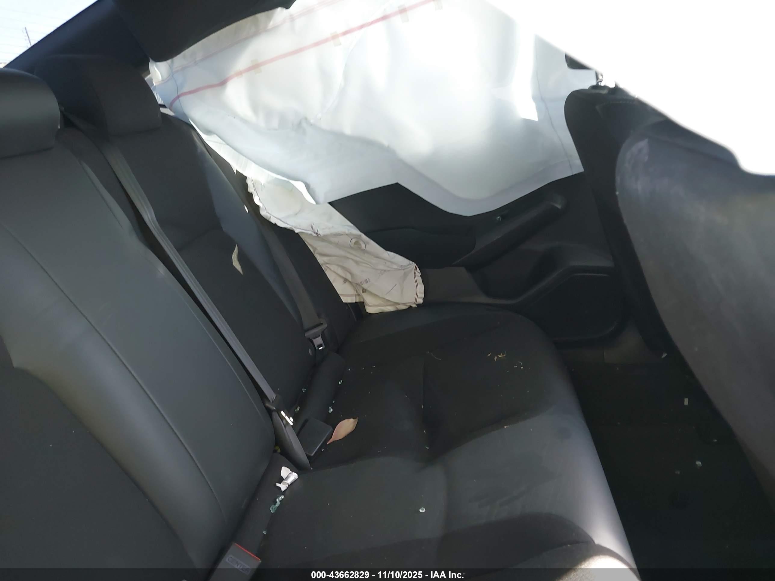 HONDA CIVIC image 8