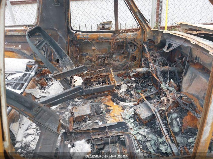 FORD BRONCO image 5