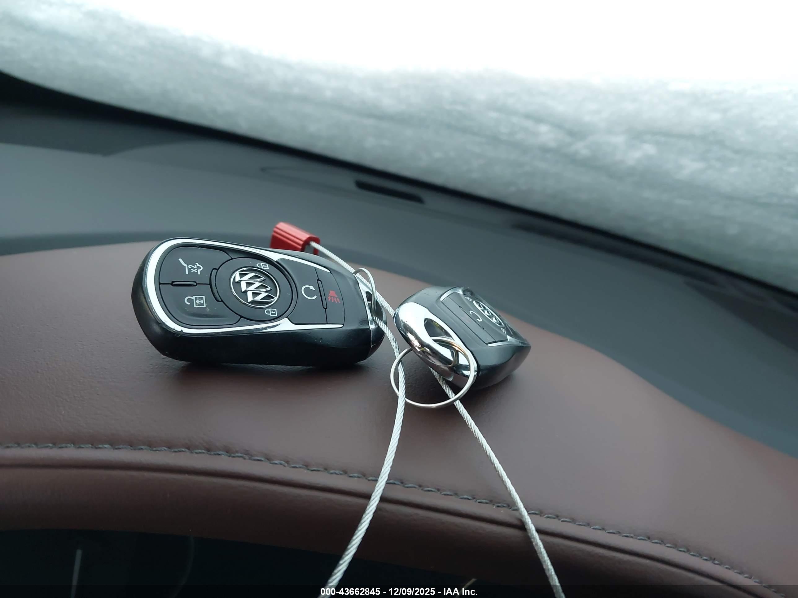 BUICK ENCLAVE image 11