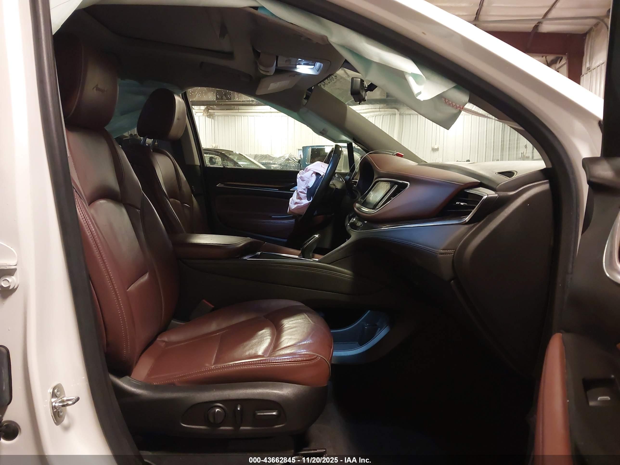BUICK ENCLAVE image 5