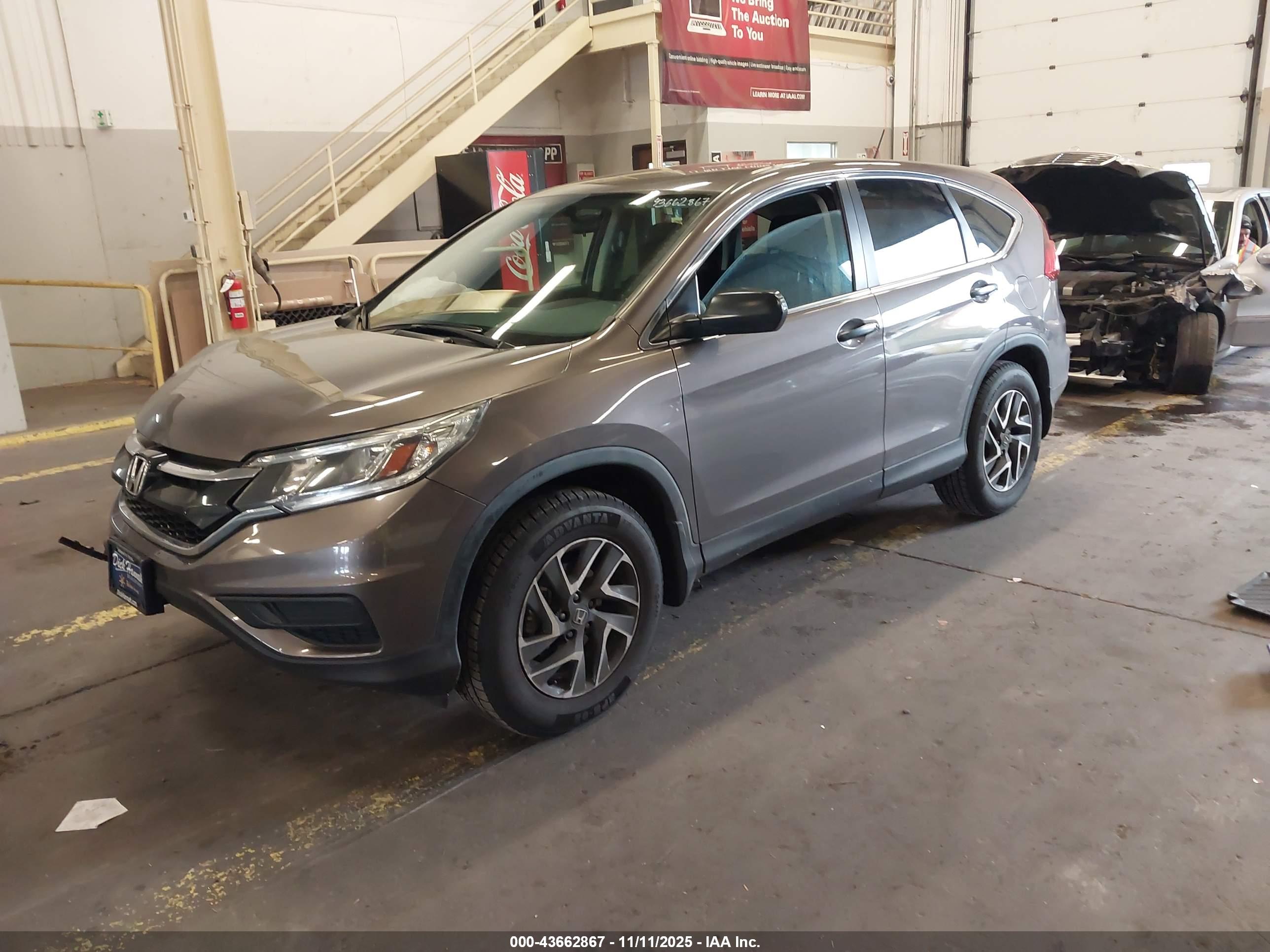 HONDA CR-V image 2