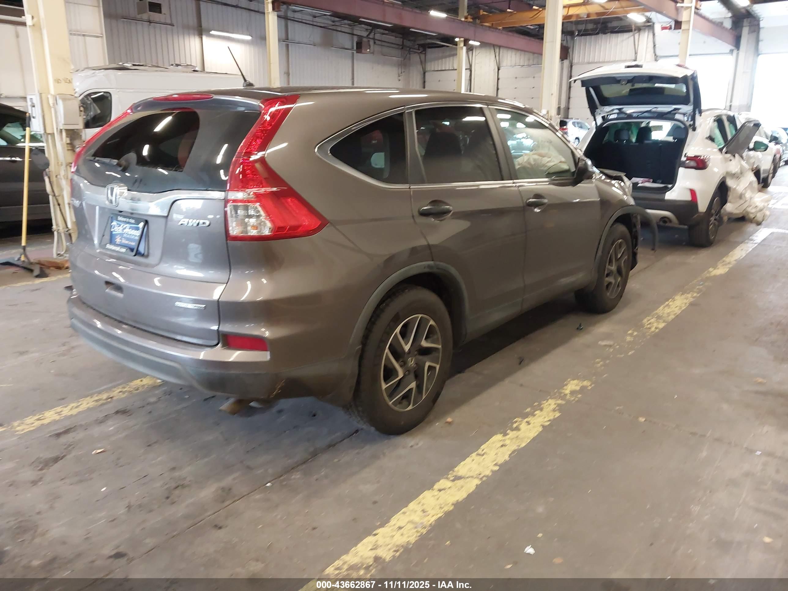 HONDA CR-V image 4