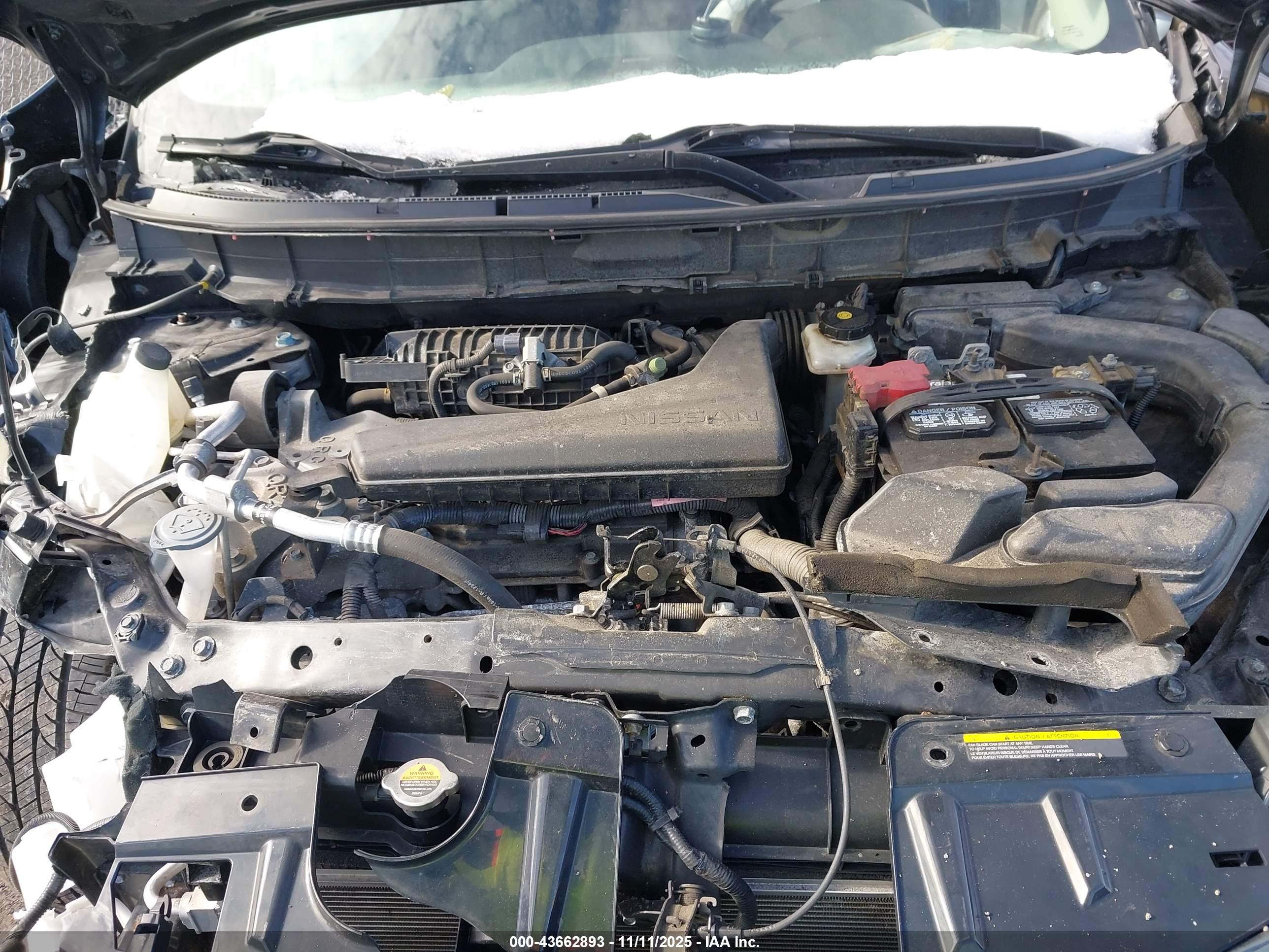 NISSAN ROGUE image 10
