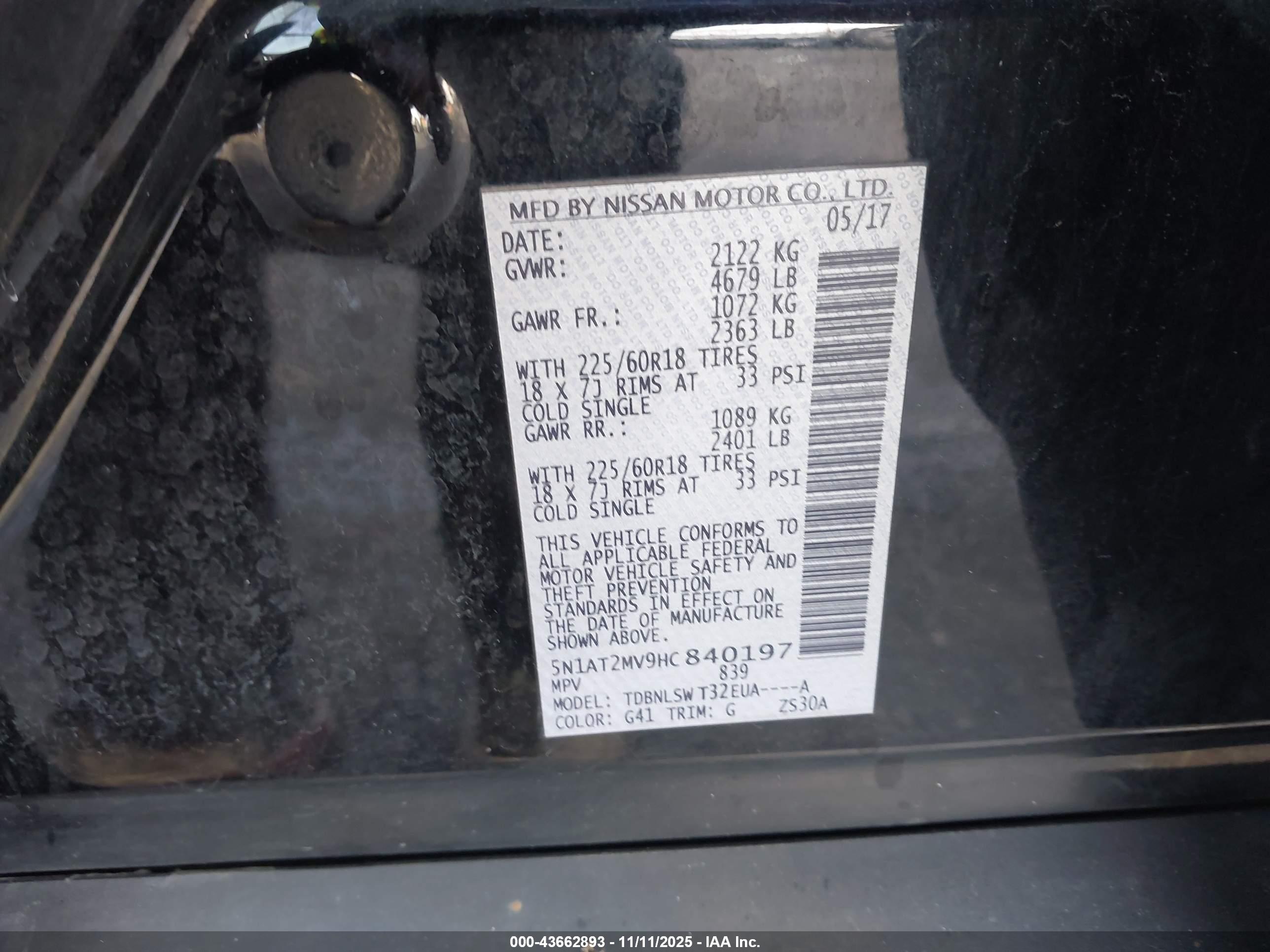 NISSAN ROGUE image 9