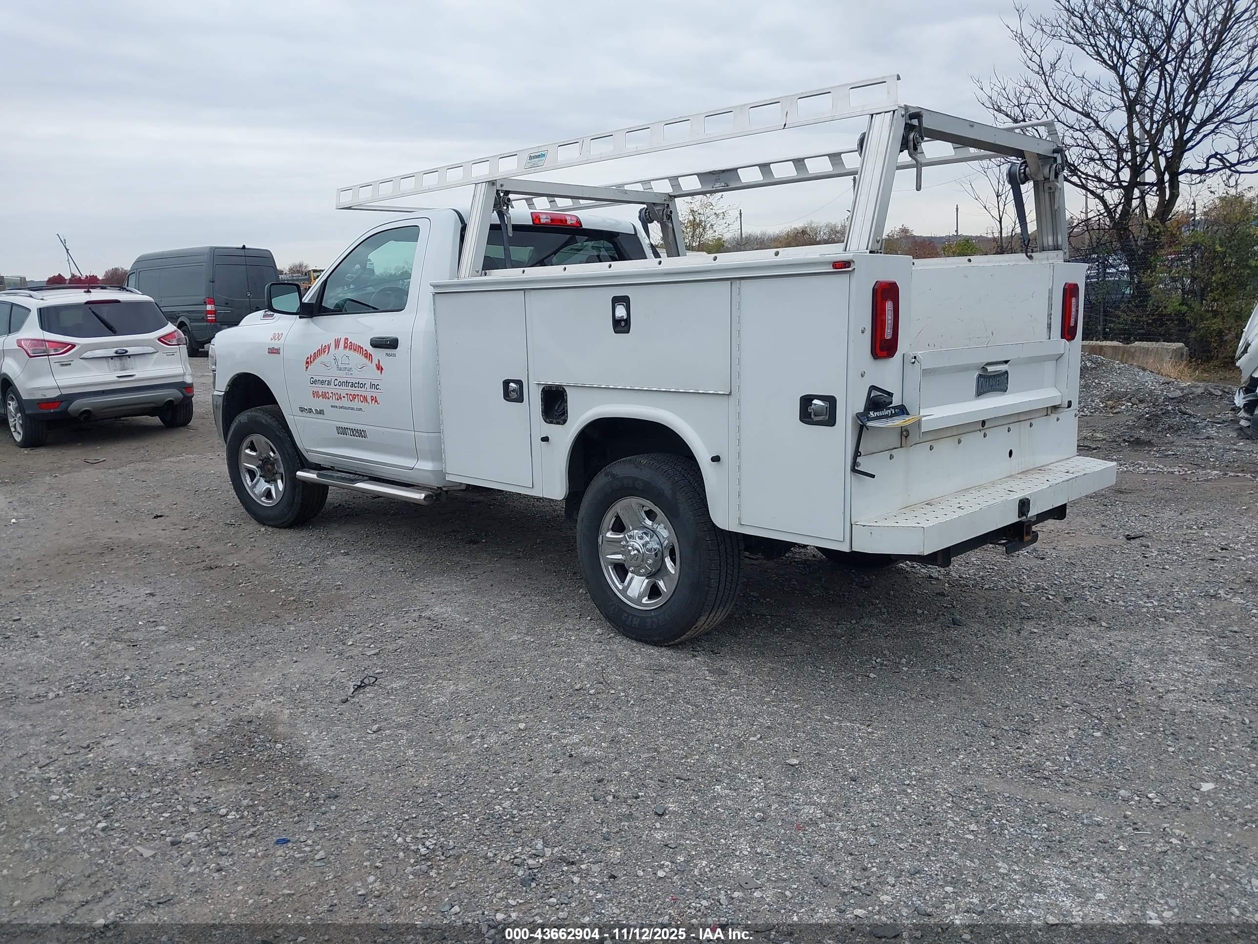 RAM 2500 image 3