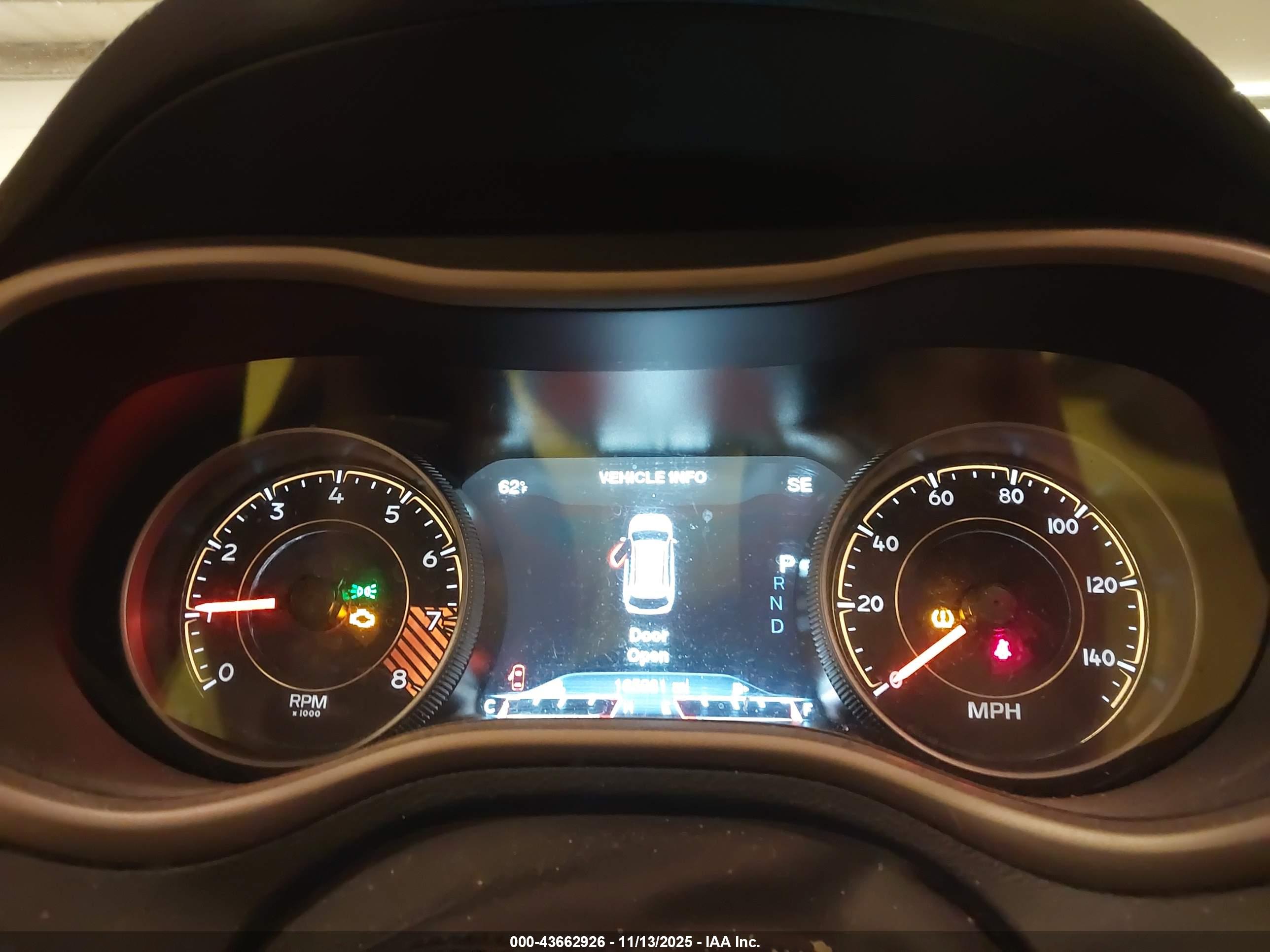 JEEP CHEROKEE image 7