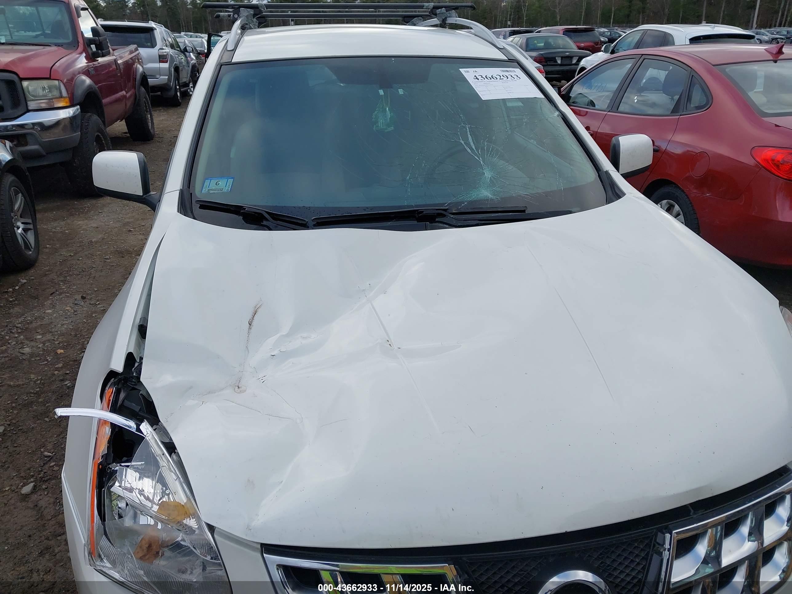 NISSAN ROGUE image 6