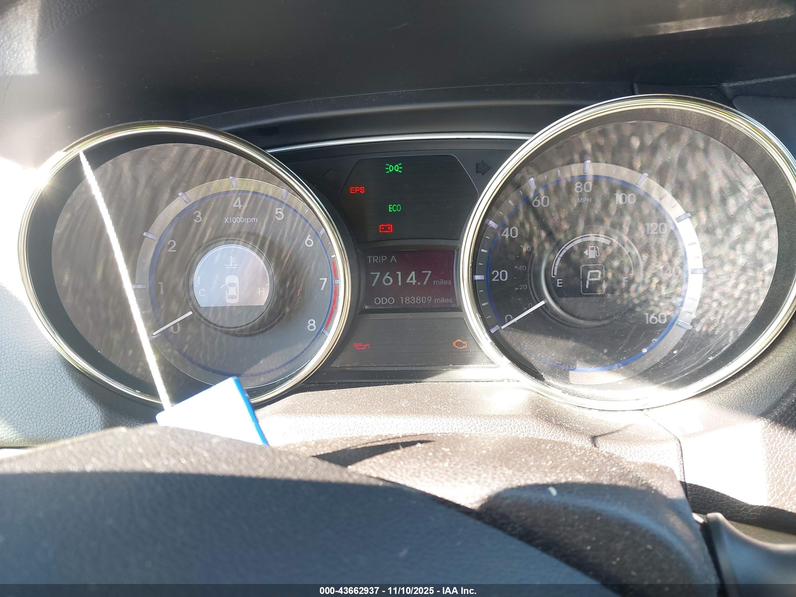 HYUNDAI SONATA image 7