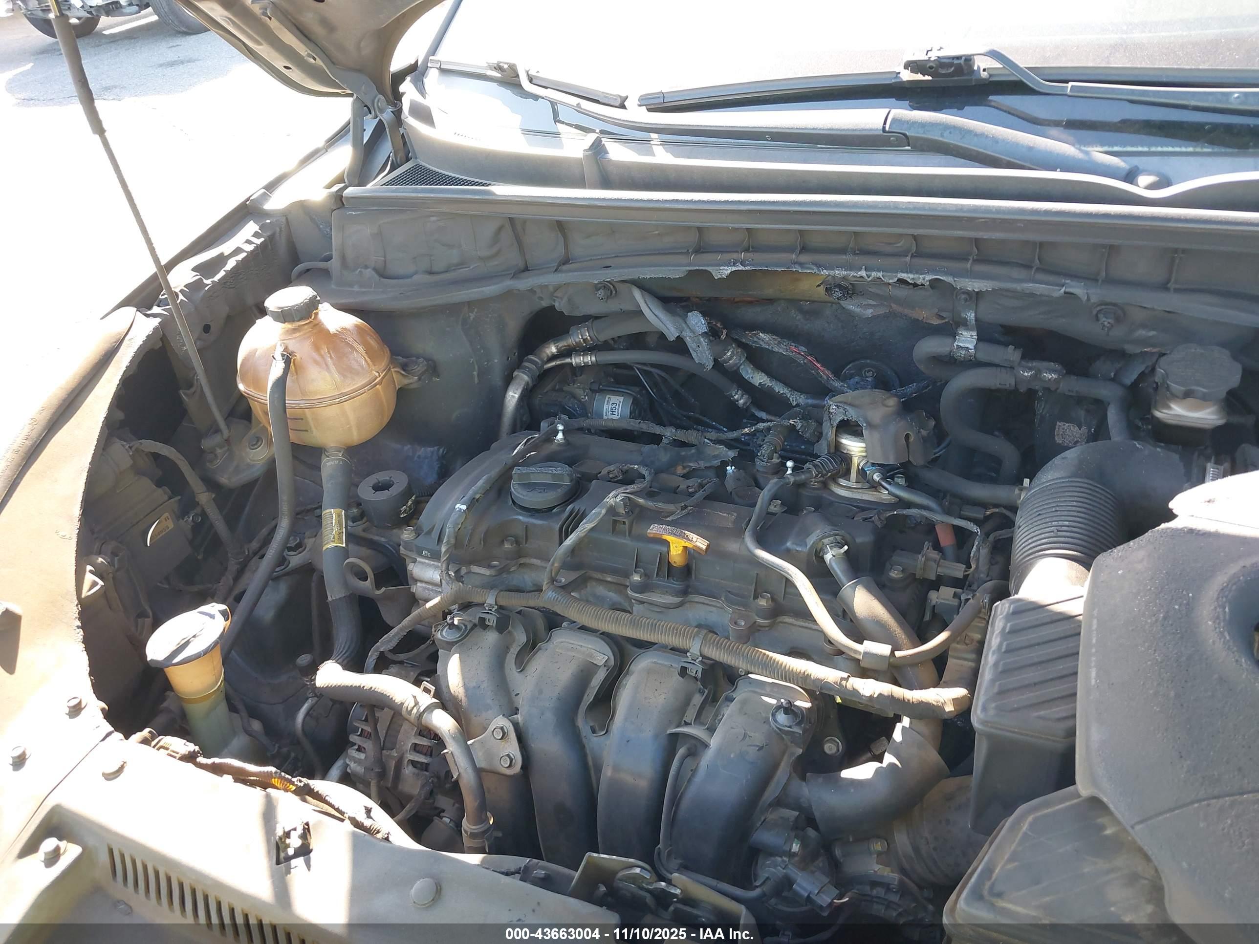 HYUNDAI TUCSON image 6