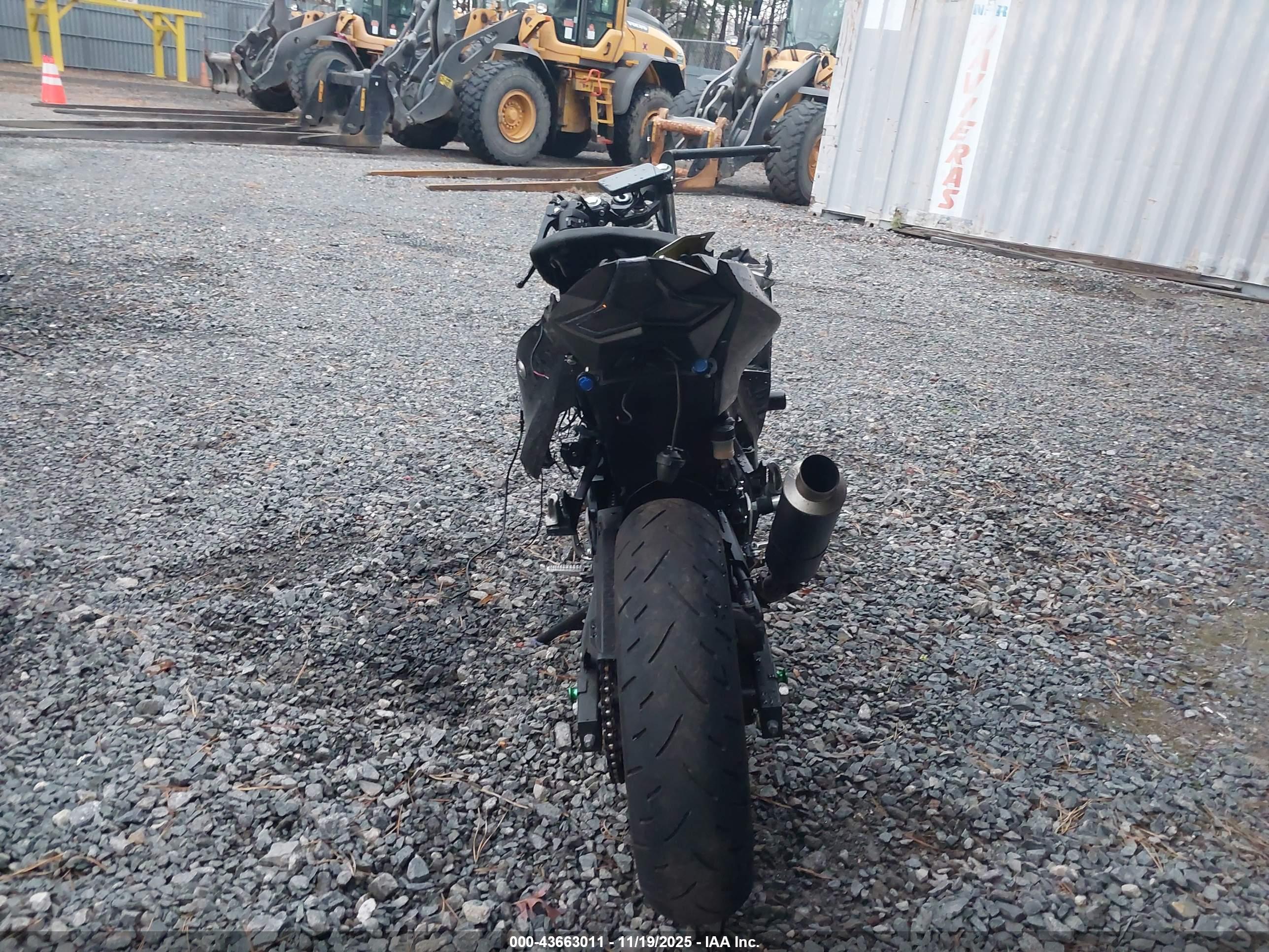 KAWASAKI EX400 image 6