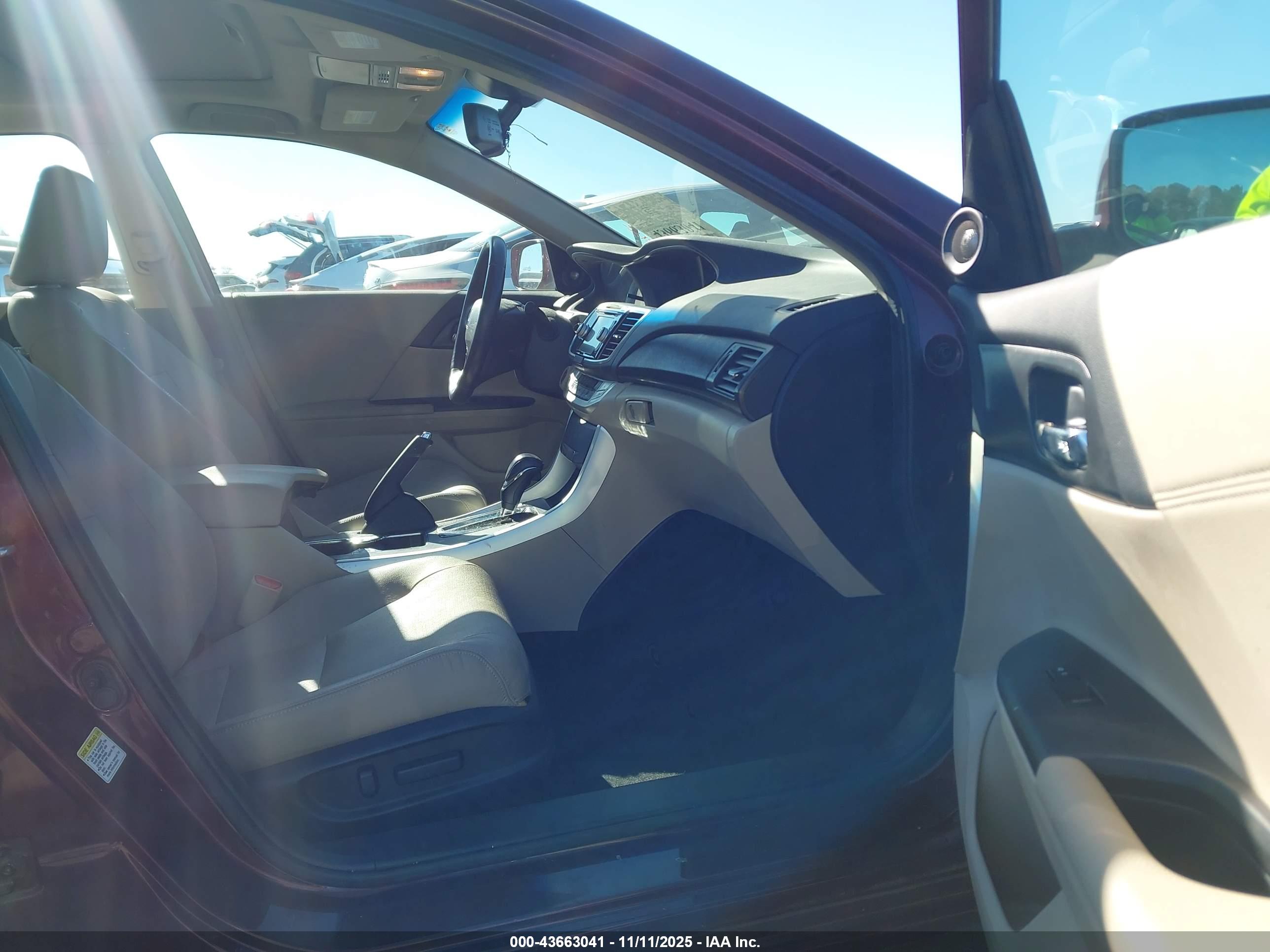 HONDA ACCORD image 5