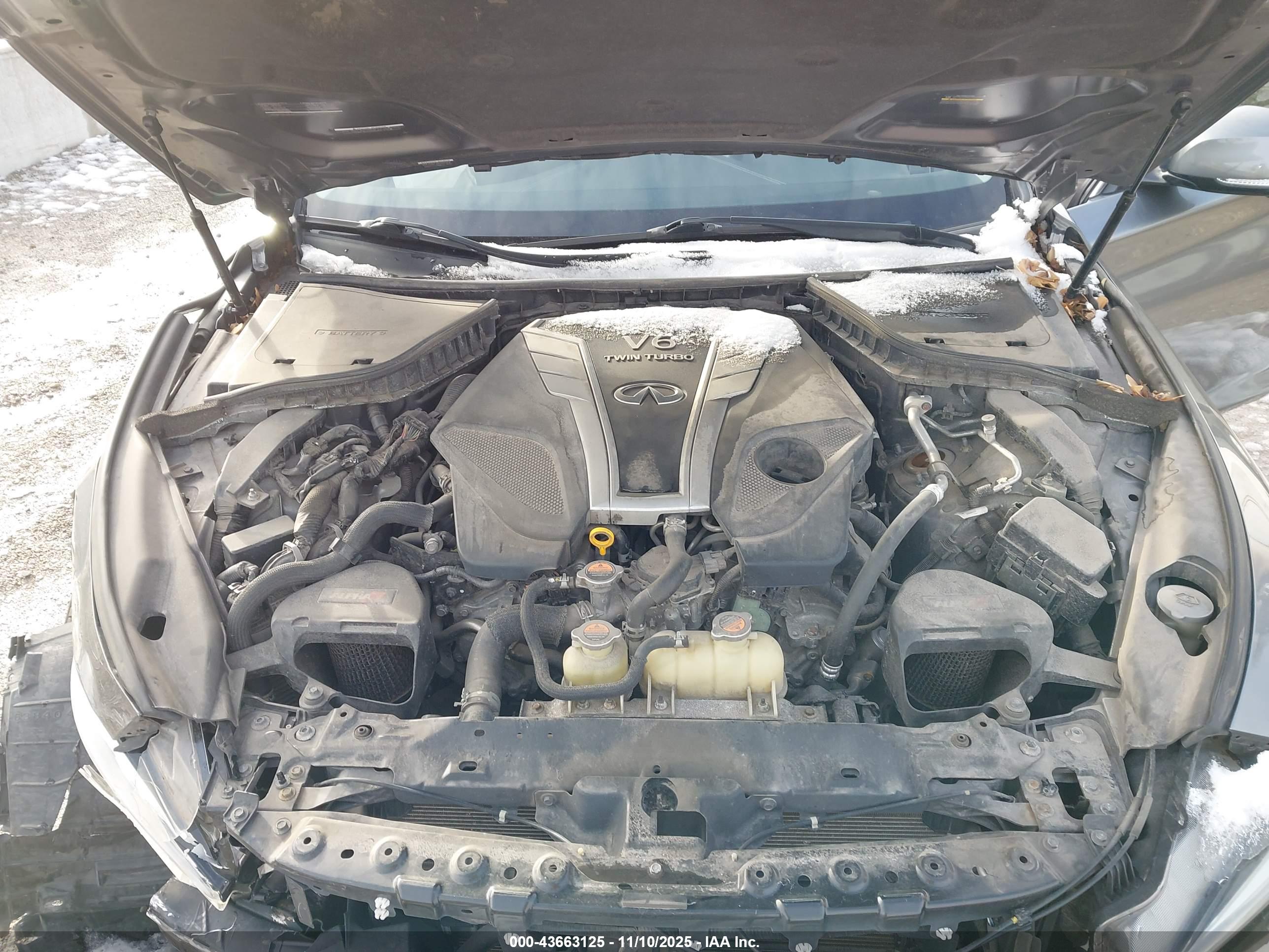 INFINITI Q50 image 10