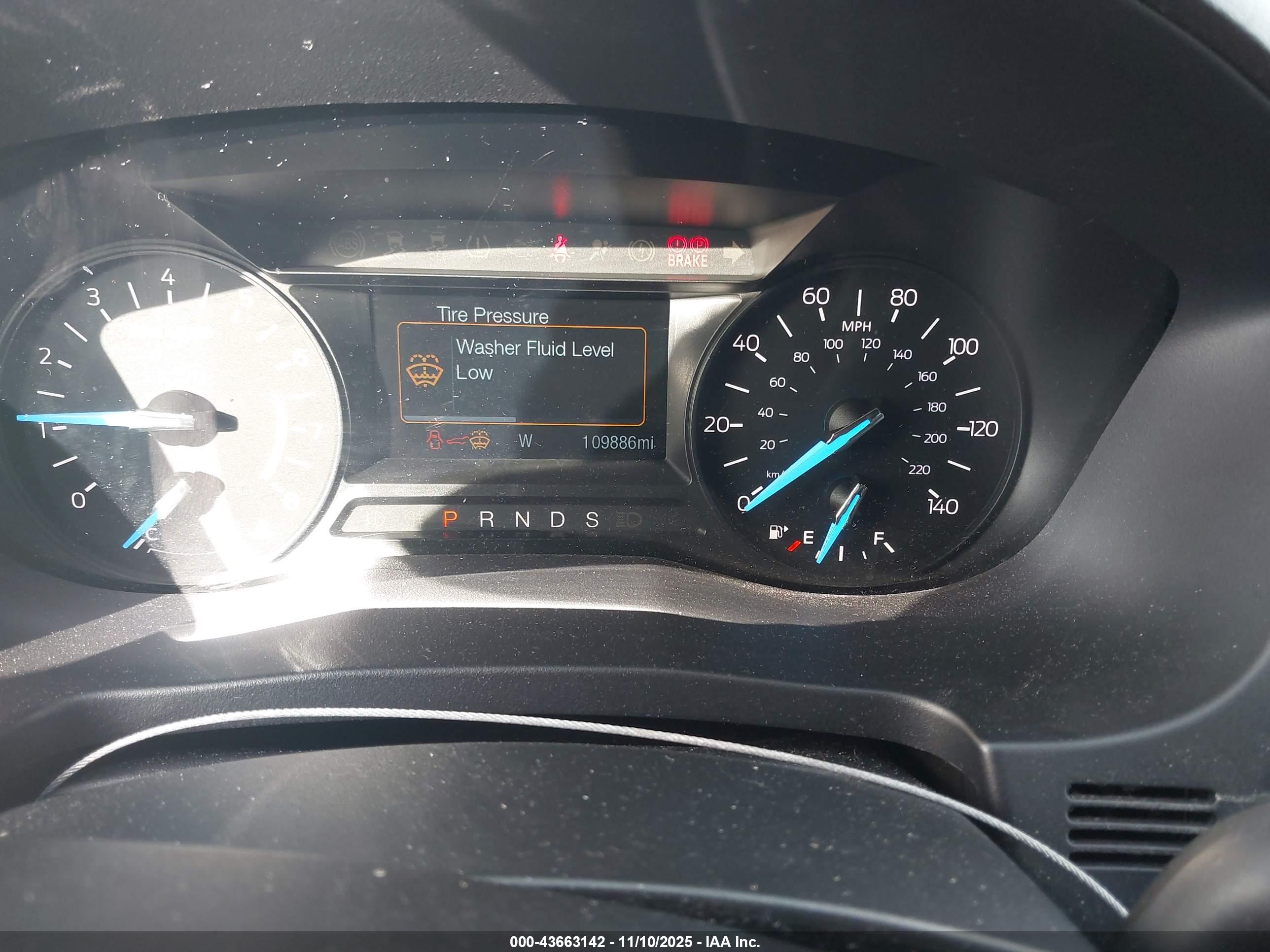 FORD EXPLORER image 7