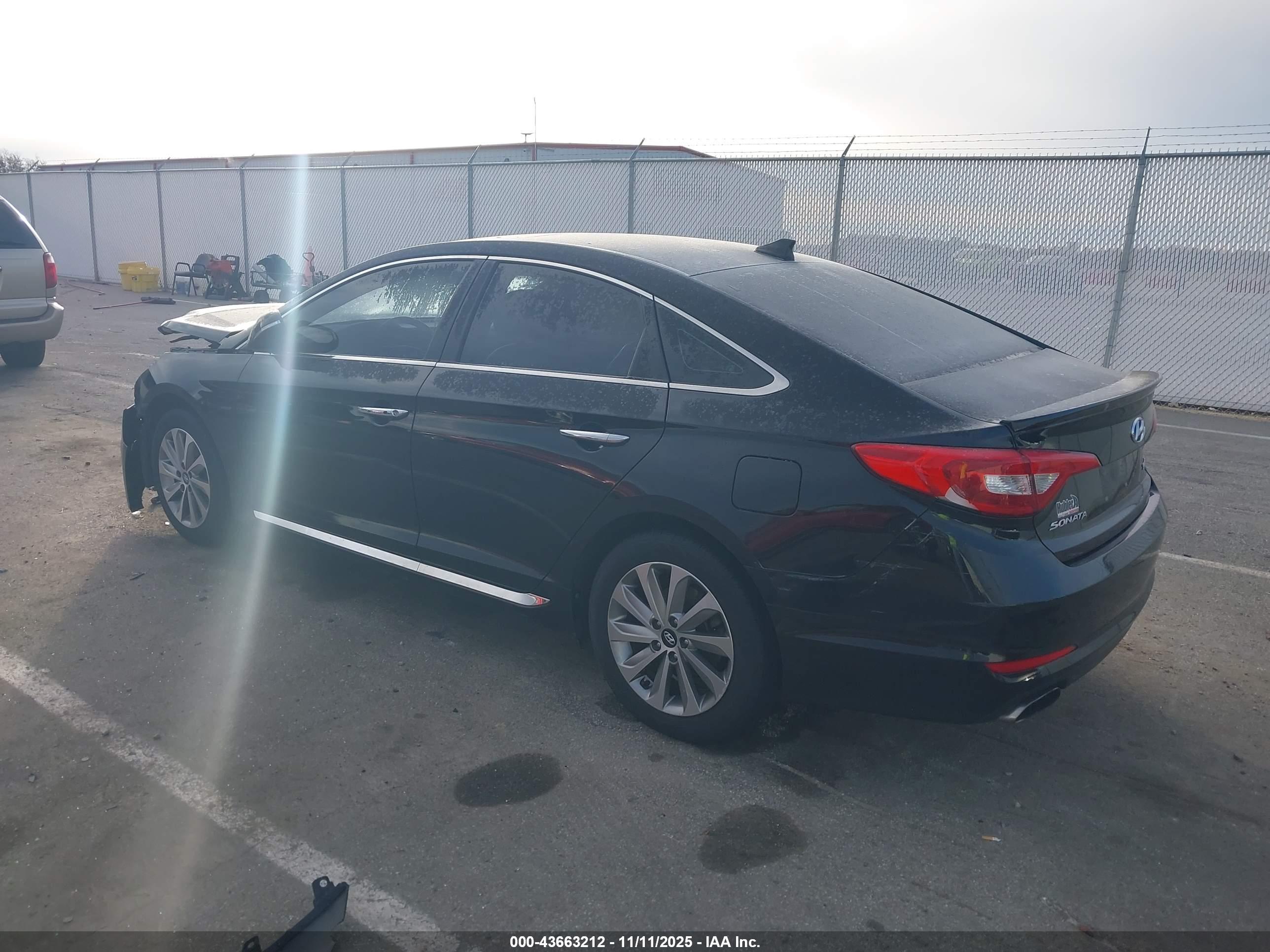 HYUNDAI SONATA image 3