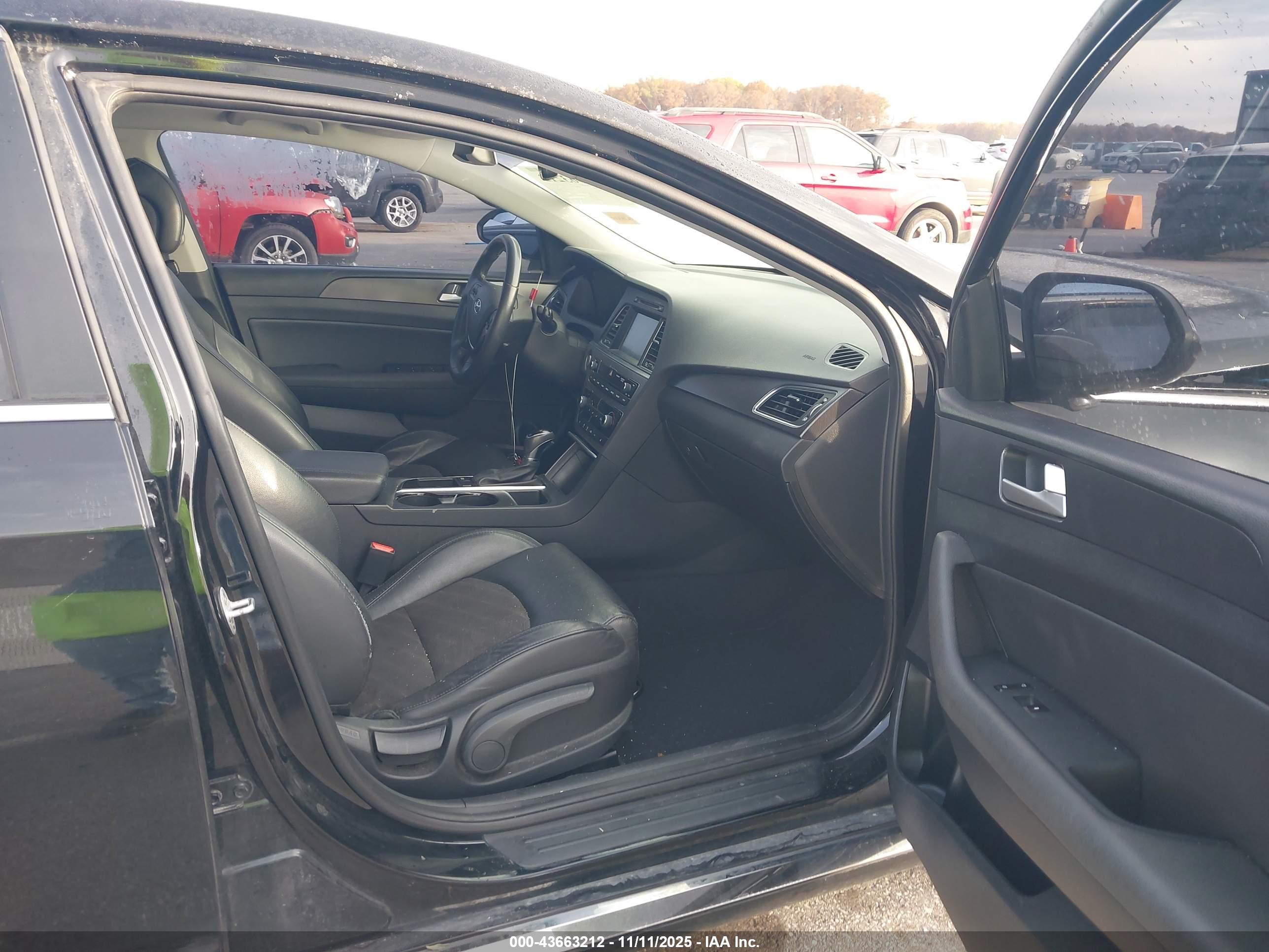 HYUNDAI SONATA image 5