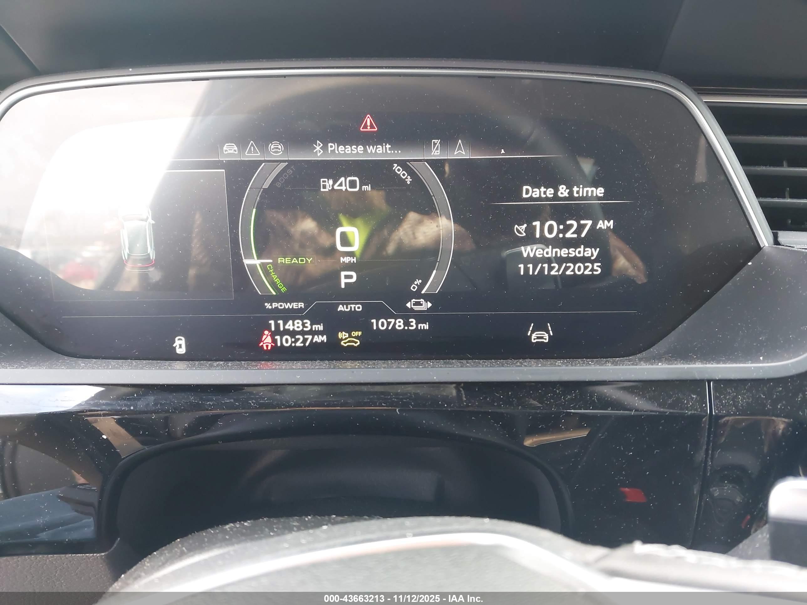 AUDI Q8 image 7
