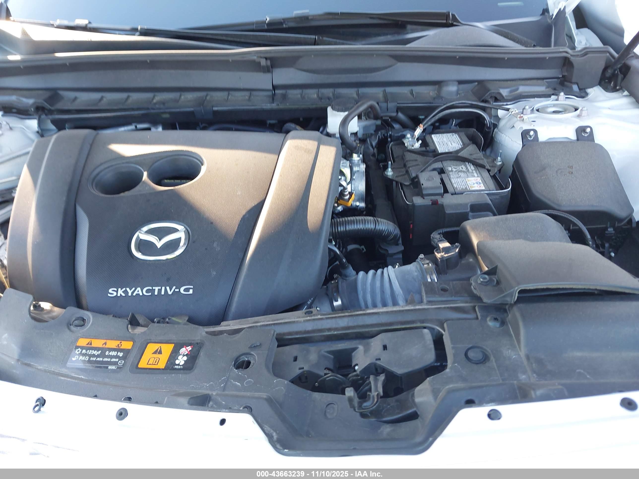 MAZDA CX-50 image 10