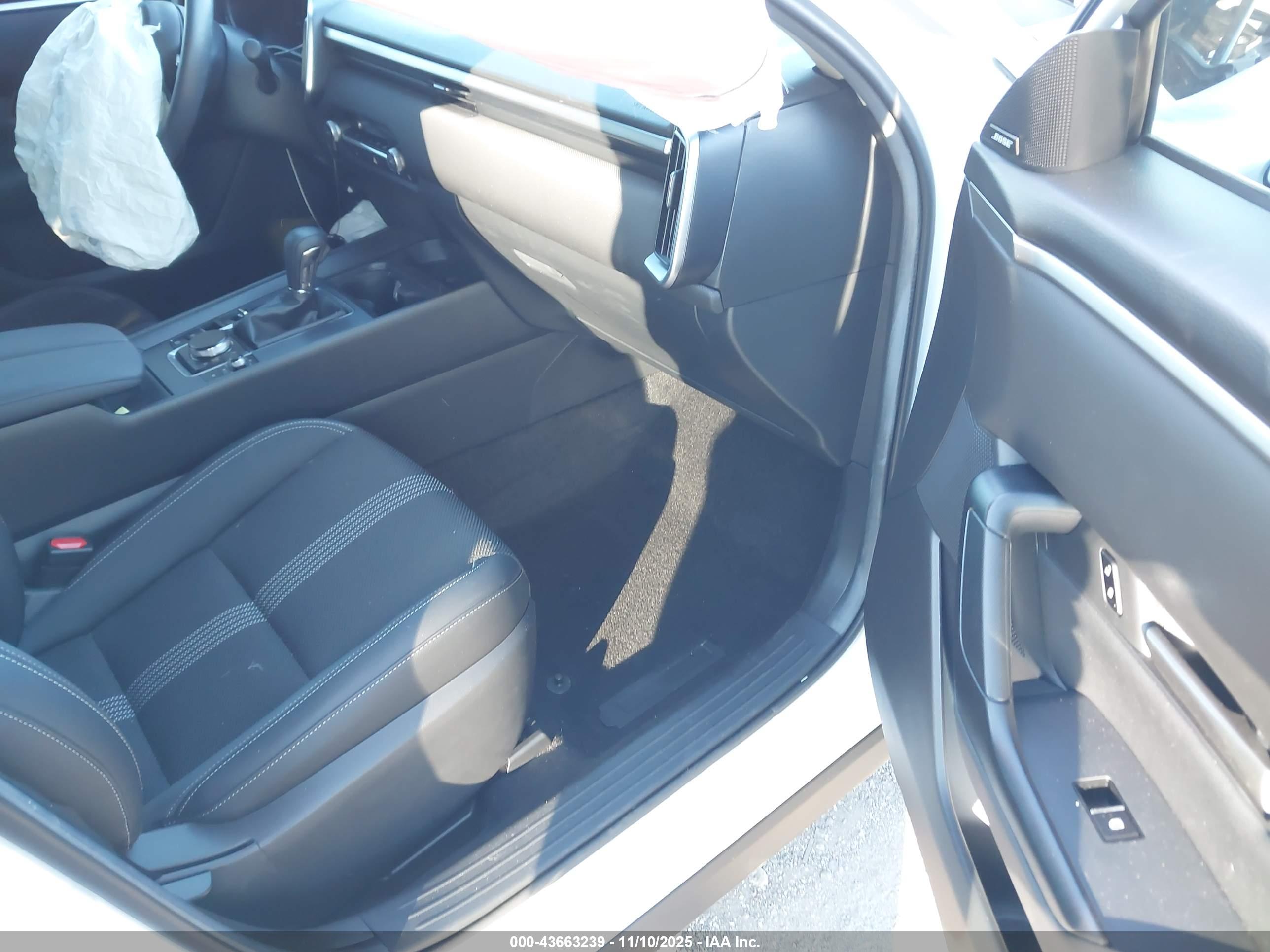 MAZDA CX-50 image 5