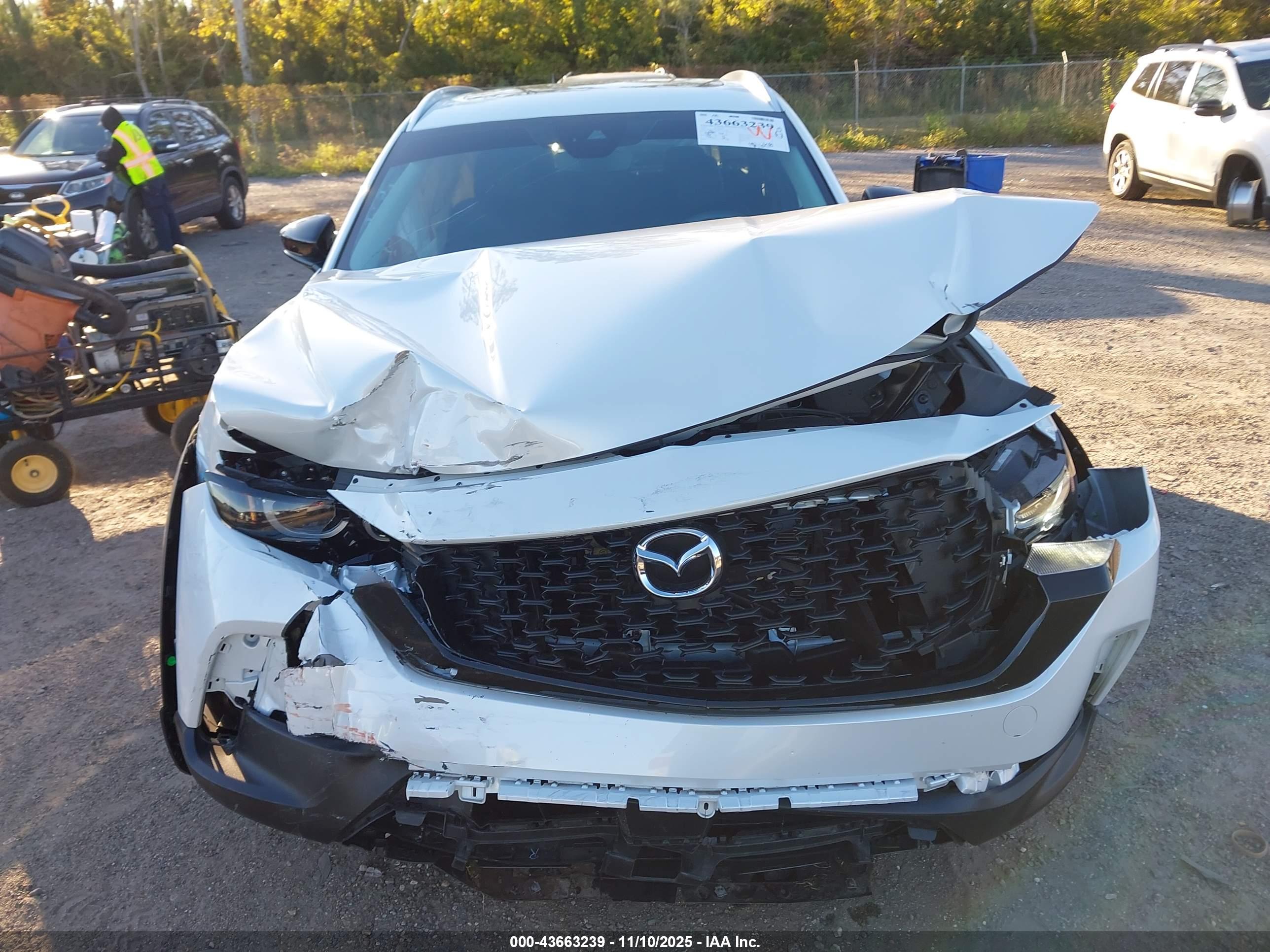 MAZDA CX-50 image 6