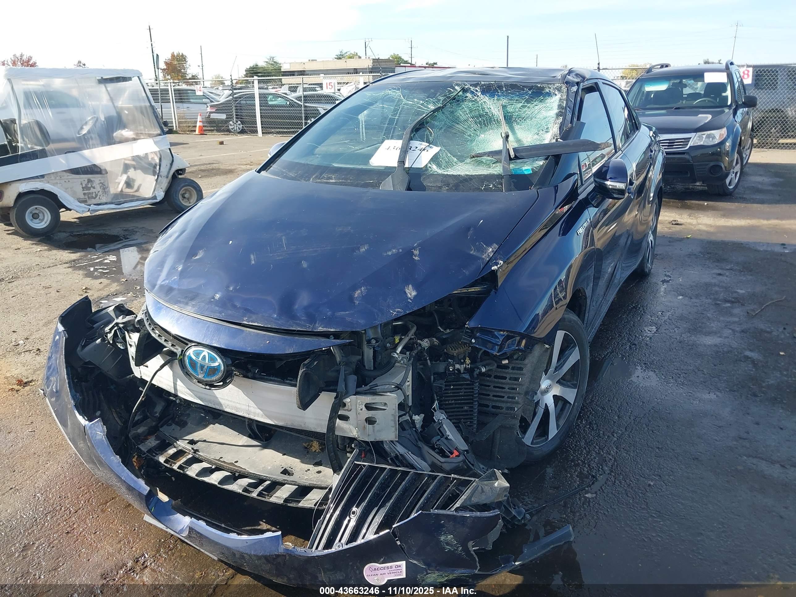 TOYOTA MIRAI image 2