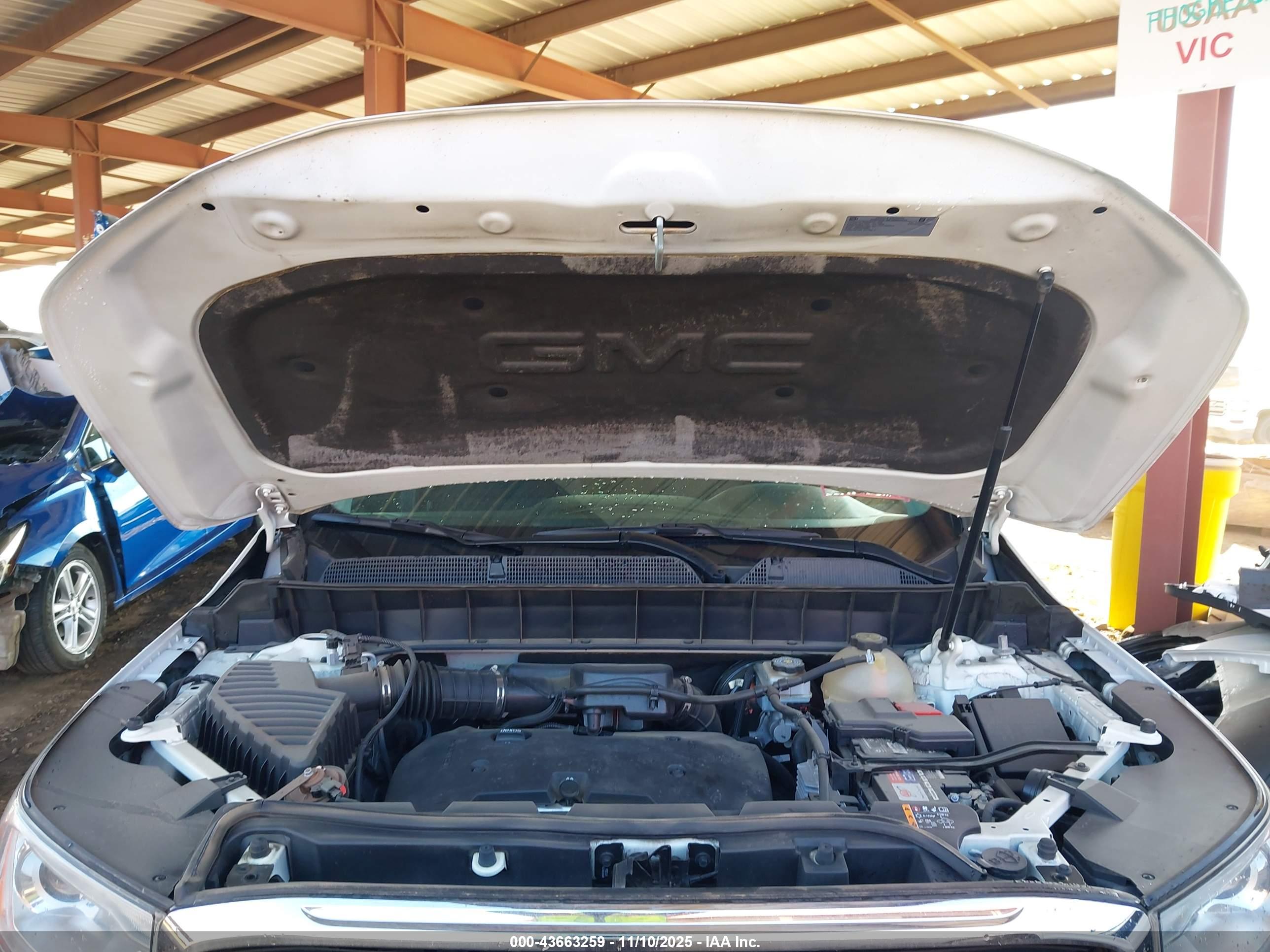 GMC ACADIA image 10