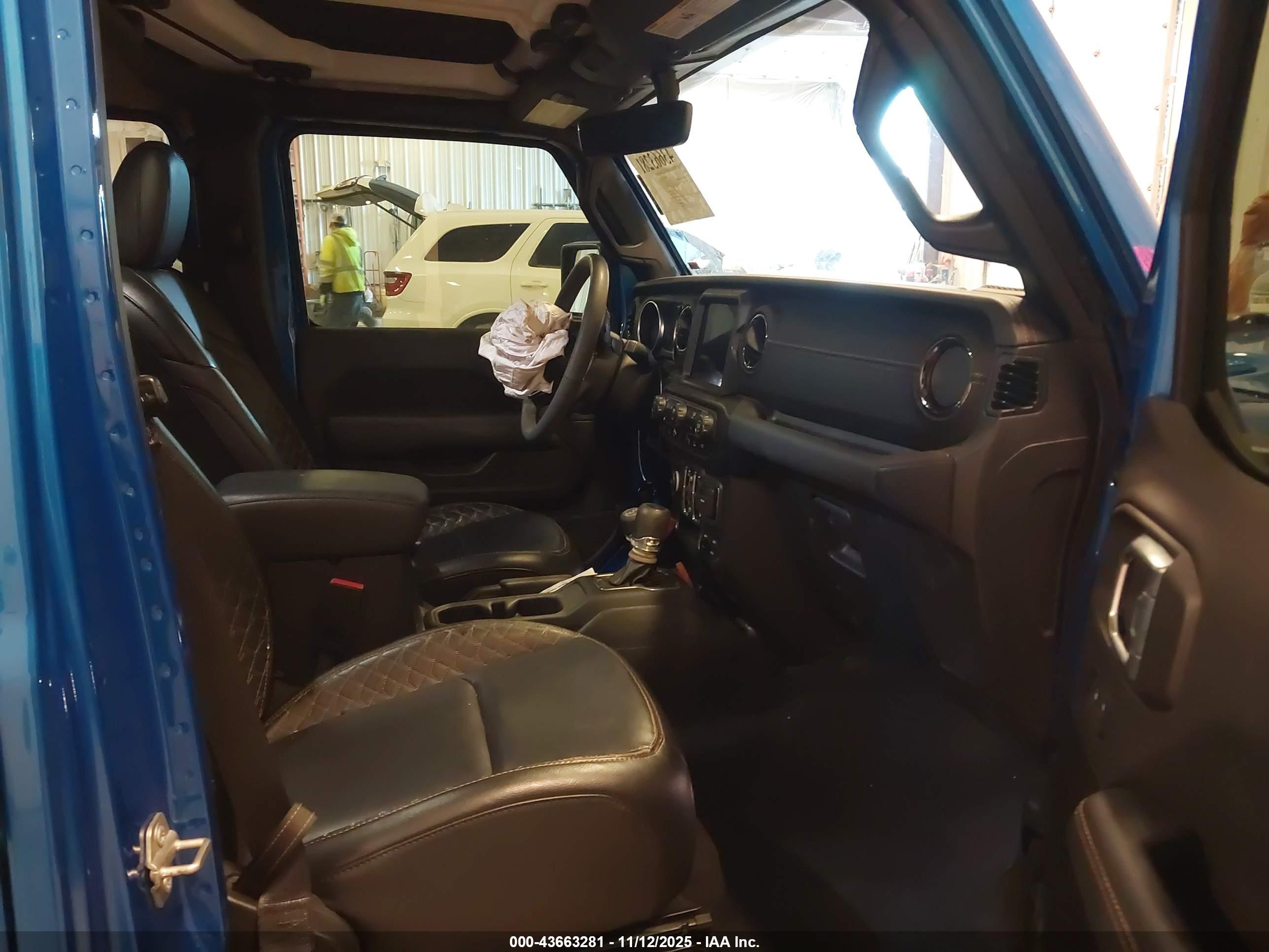 JEEP WRANGLER image 5