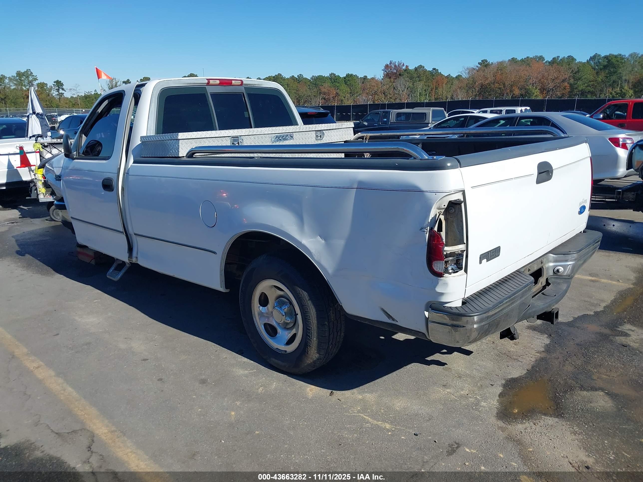 FORD F-150 image 3
