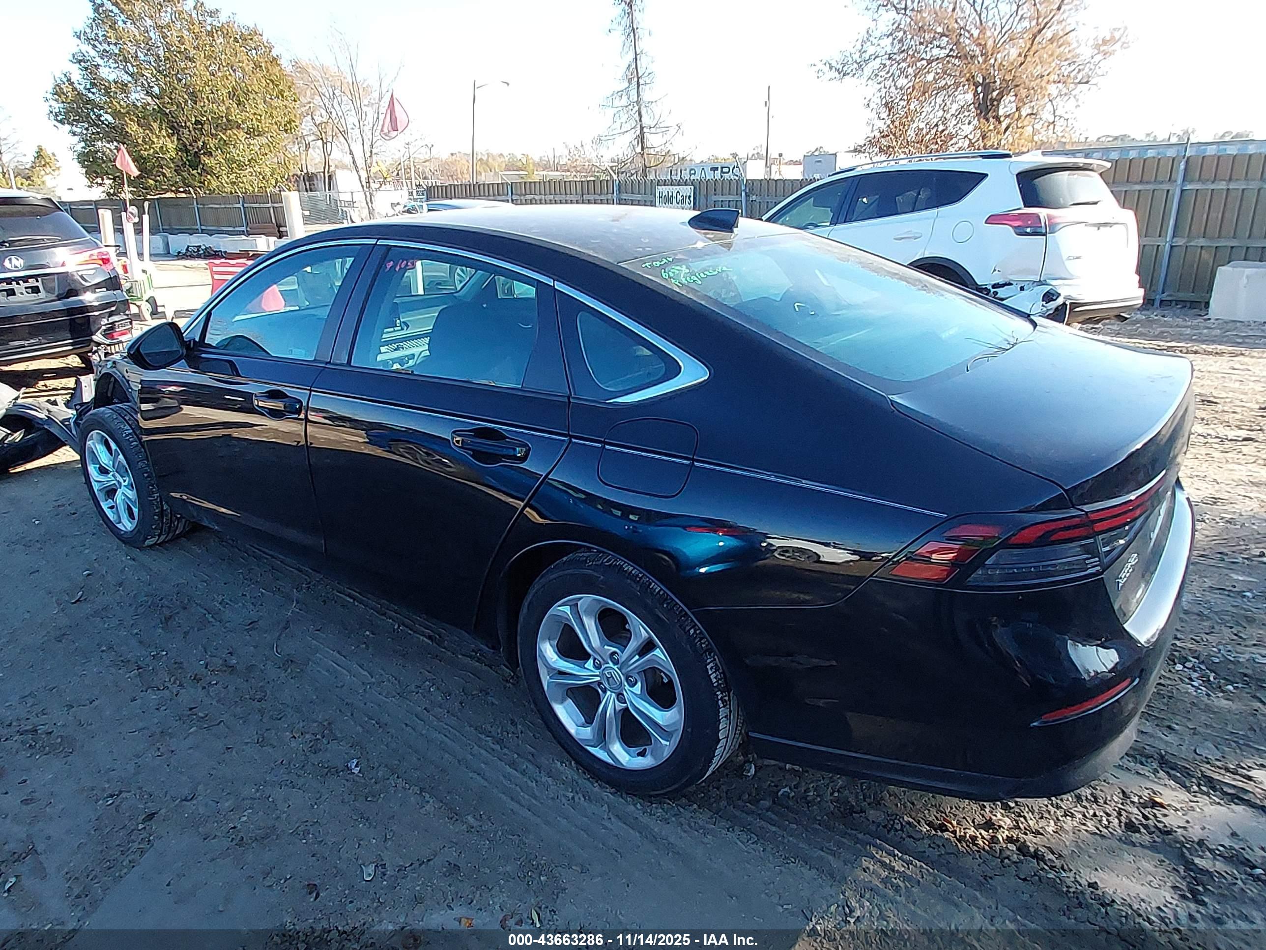 HONDA ACCORD image 3