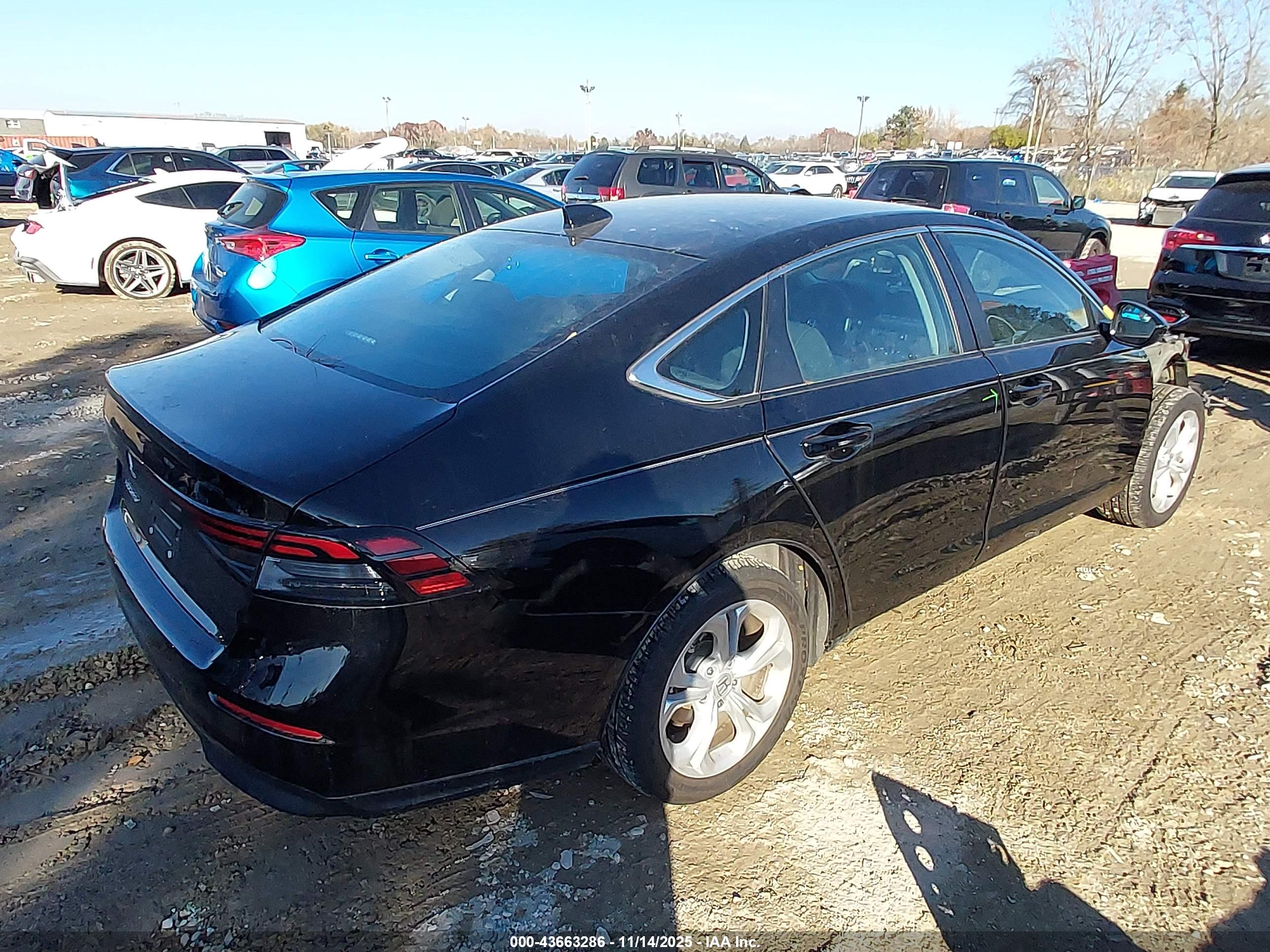 HONDA ACCORD image 4