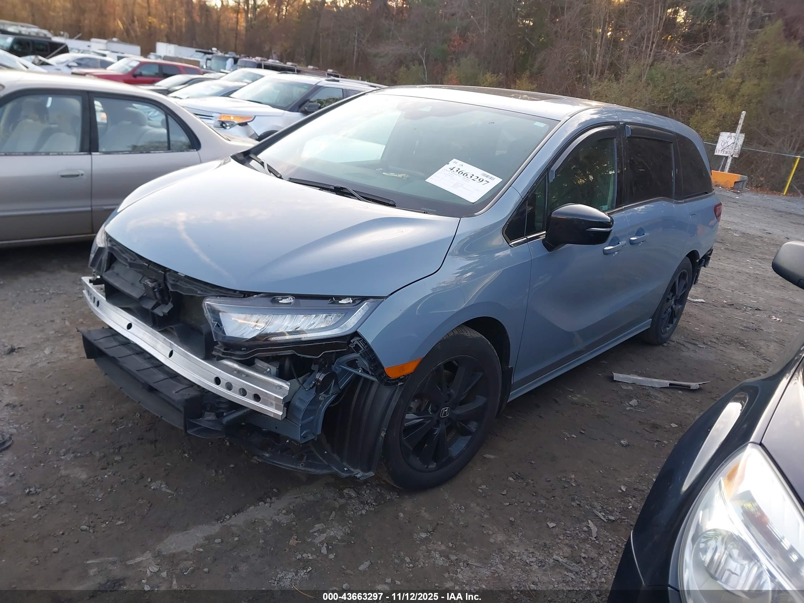 HONDA ODYSSEY image 2