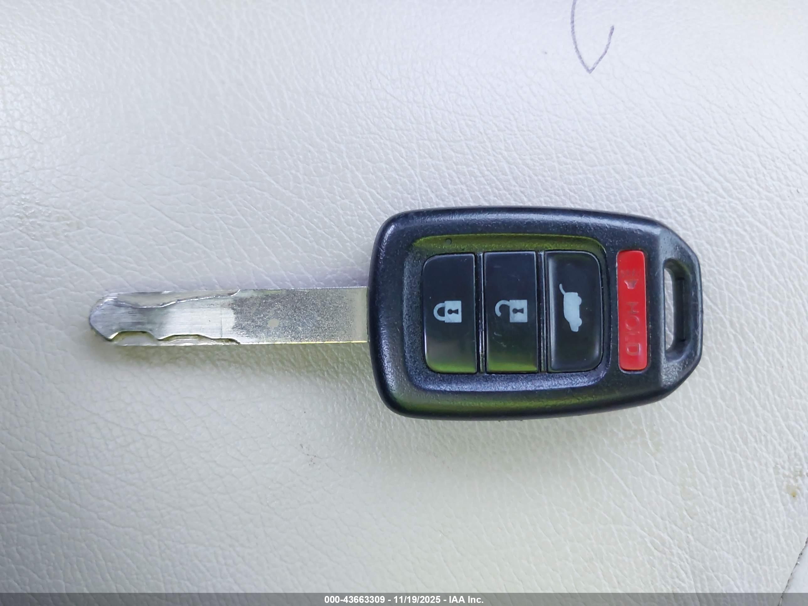 HONDA CR-V image 11