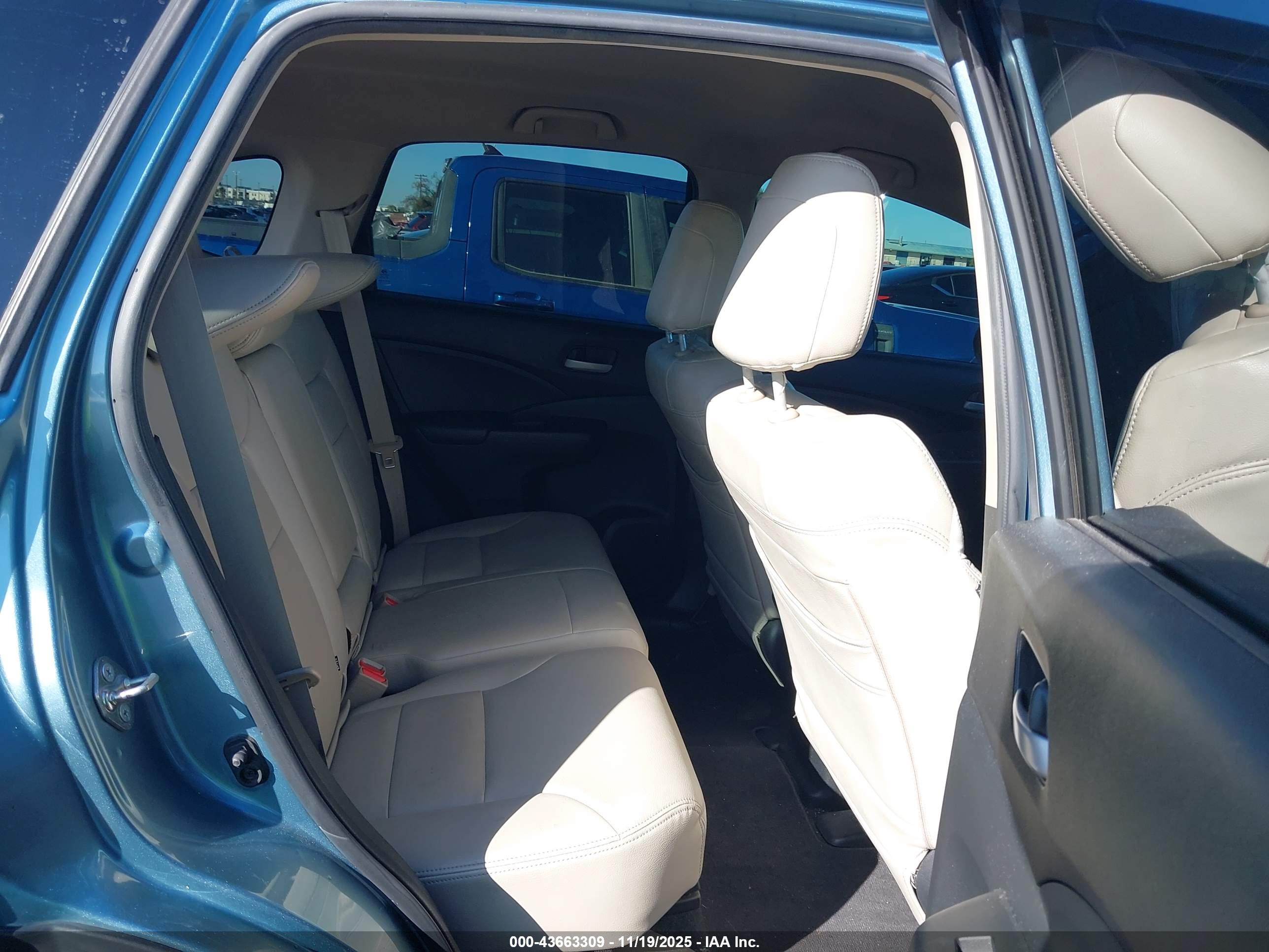 HONDA CR-V image 8