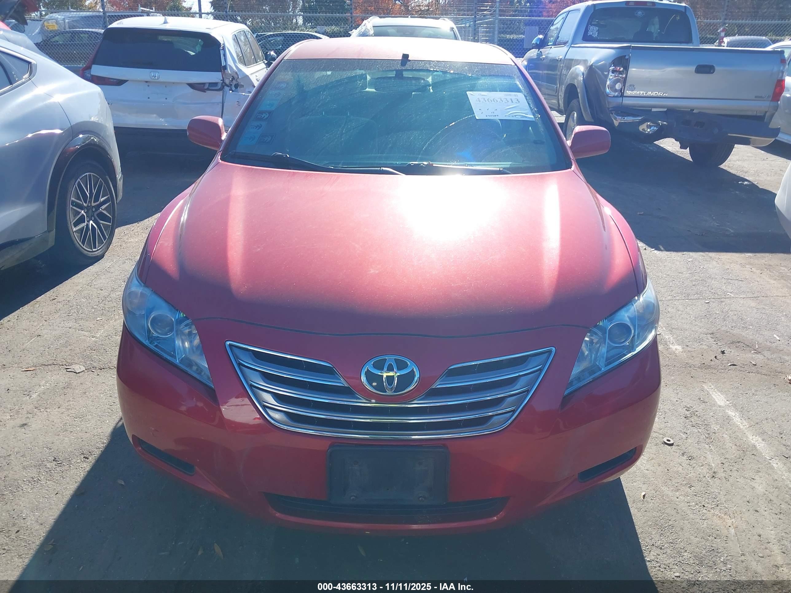 TOYOTA CAMRY image 6