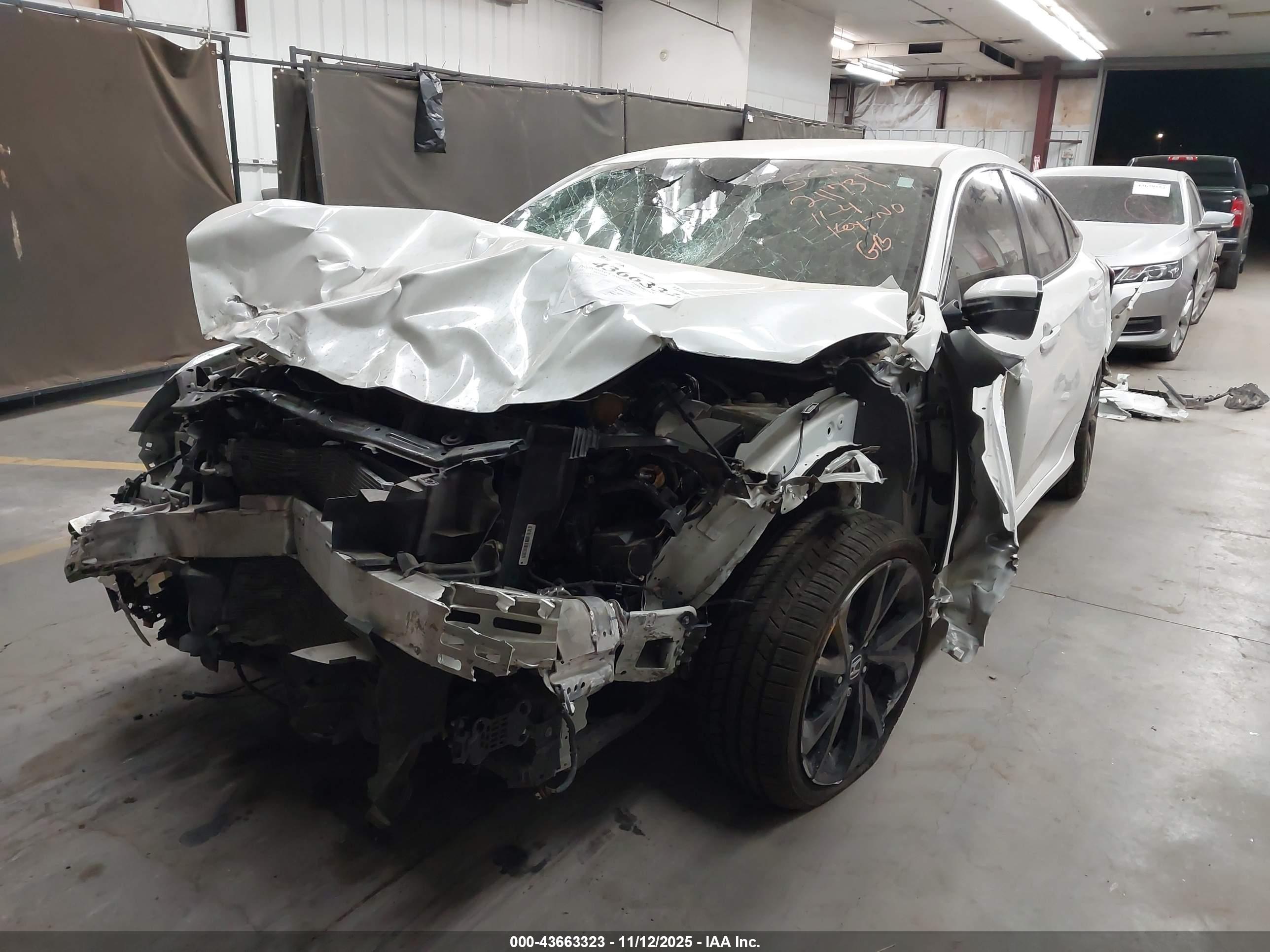 HONDA CIVIC image 2