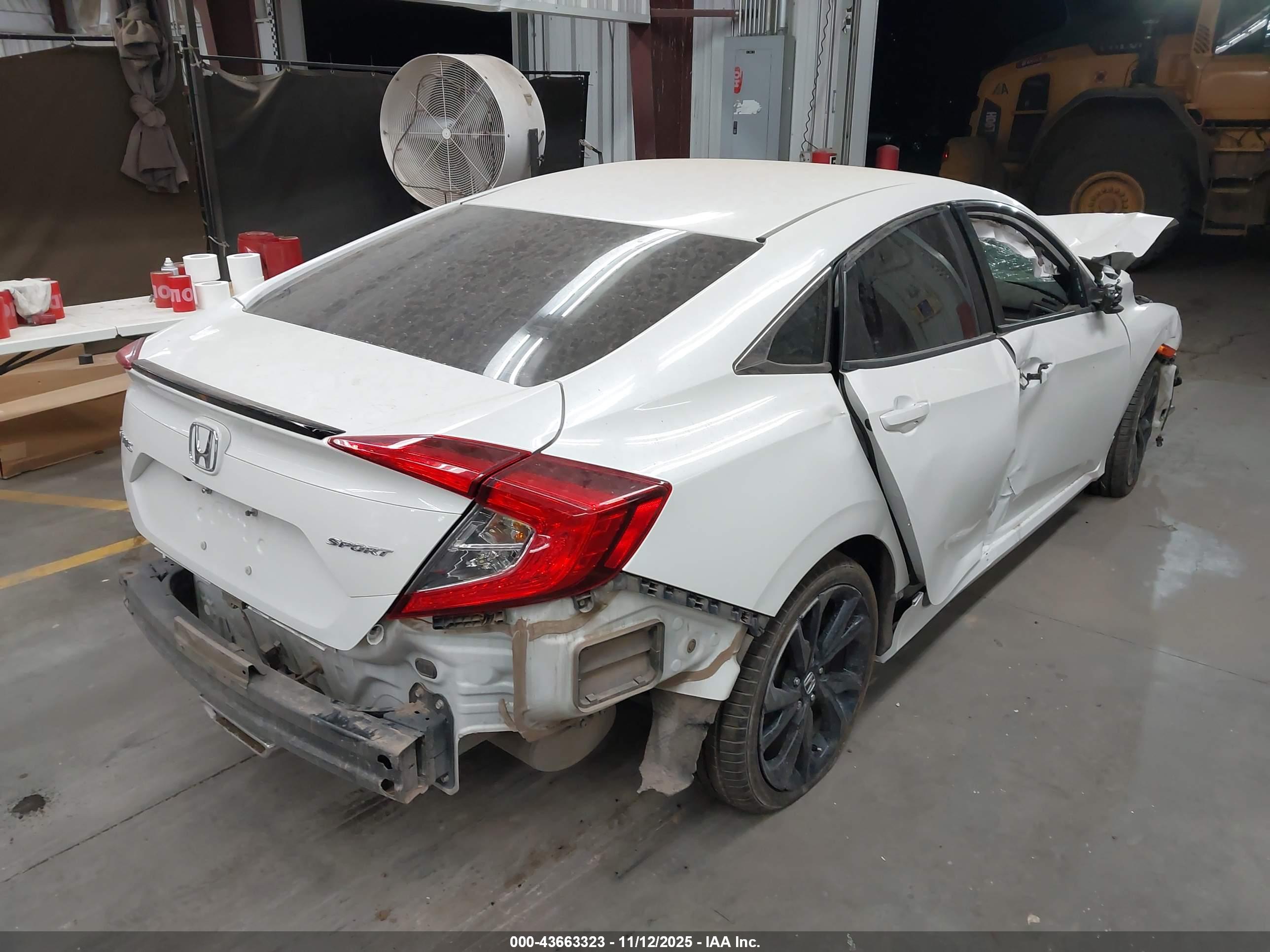 HONDA CIVIC image 4
